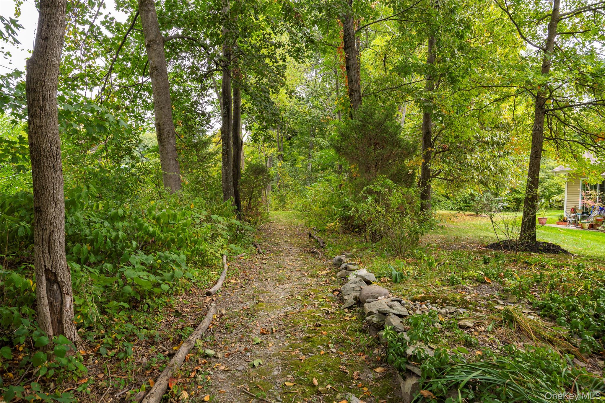 32 Halley Court, Poughkeepsie, NY 12601