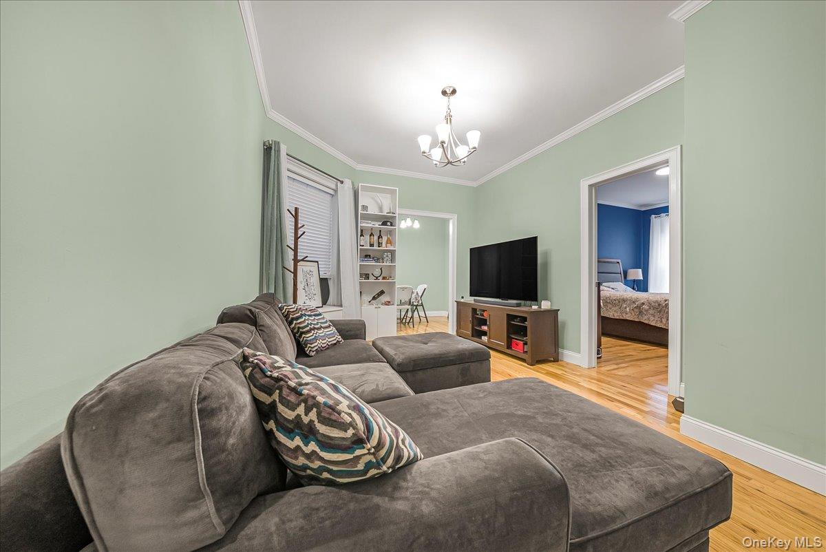 137 W 142nd Street # 4A, New York (Manhattan), NY 10030