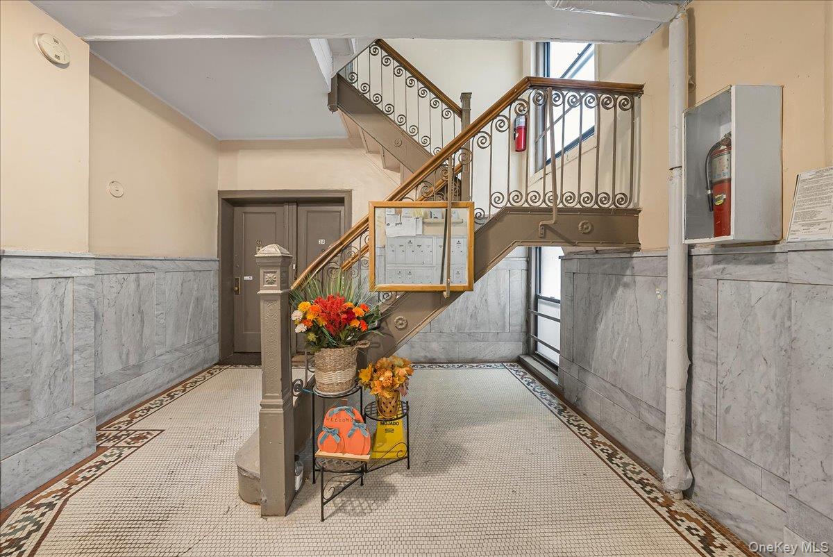 137 W 142nd Street # 4A, New York (Manhattan), NY 10030