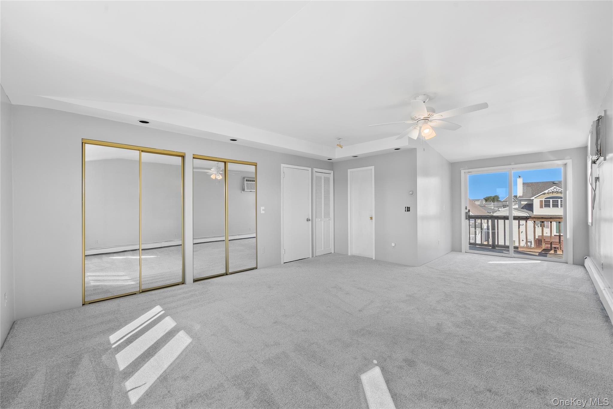 15 Hayes Road, Amity Harbor, NY 11701