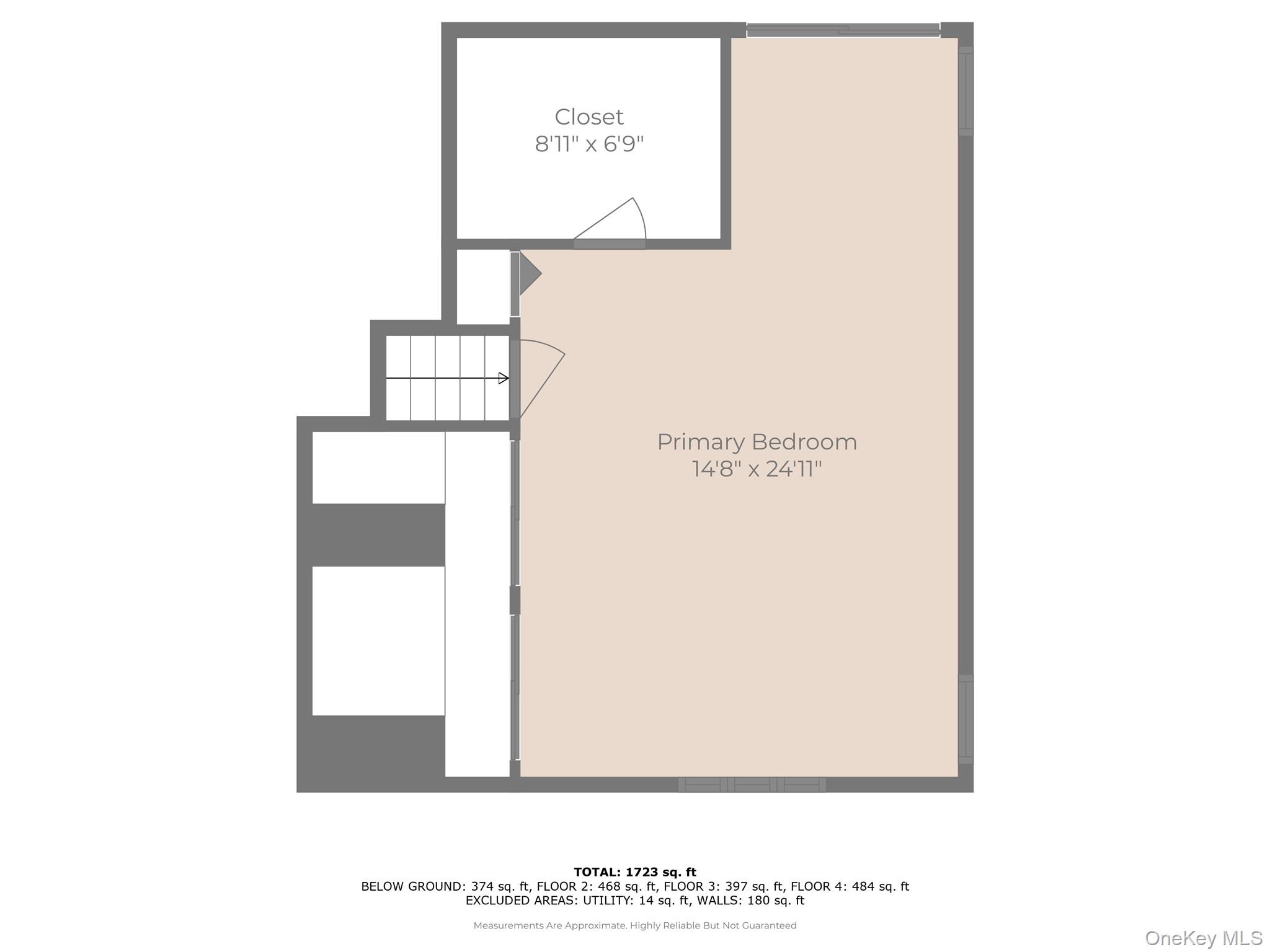 15 Hayes Road, Amity Harbor, NY 11701