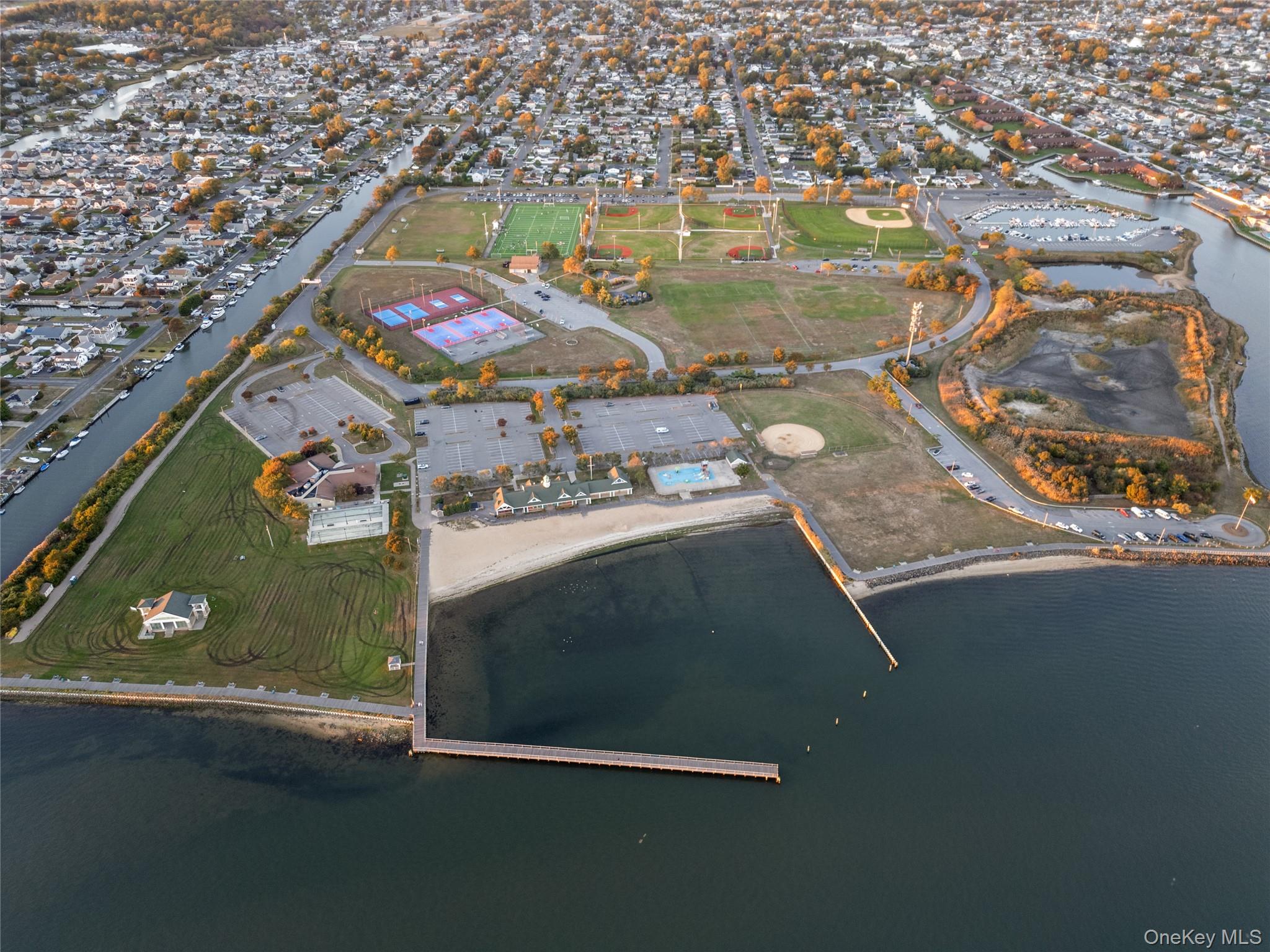 15 Hayes Road, Amity Harbor, NY 11701