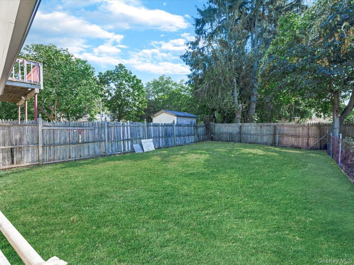 36 S 5th Avenue, Brentwood, NY 11717