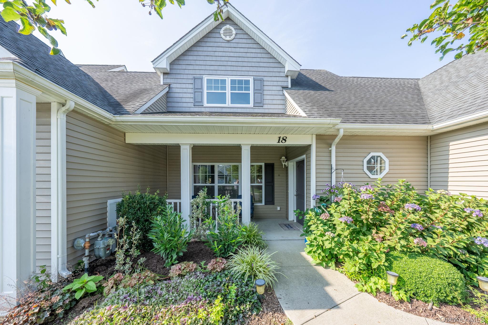 18 Kennsington Court # -, Riverhead, NY 11901