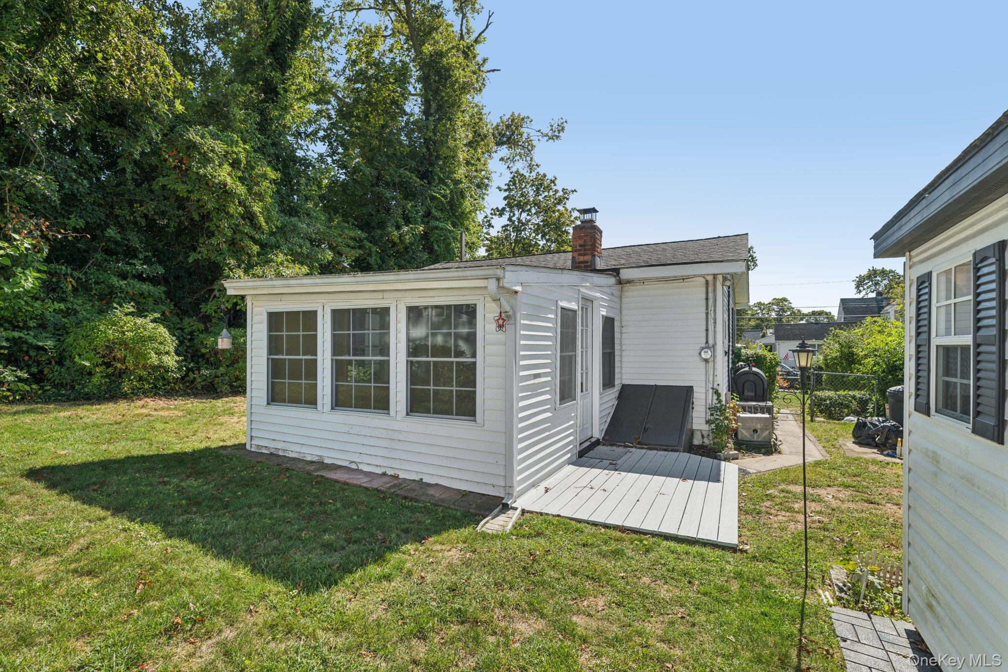 187 N Huron Street, Ronkonkoma, NY 11779