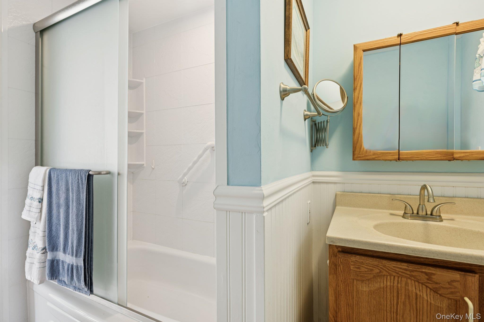 187 N Huron Street, Ronkonkoma, NY 11779