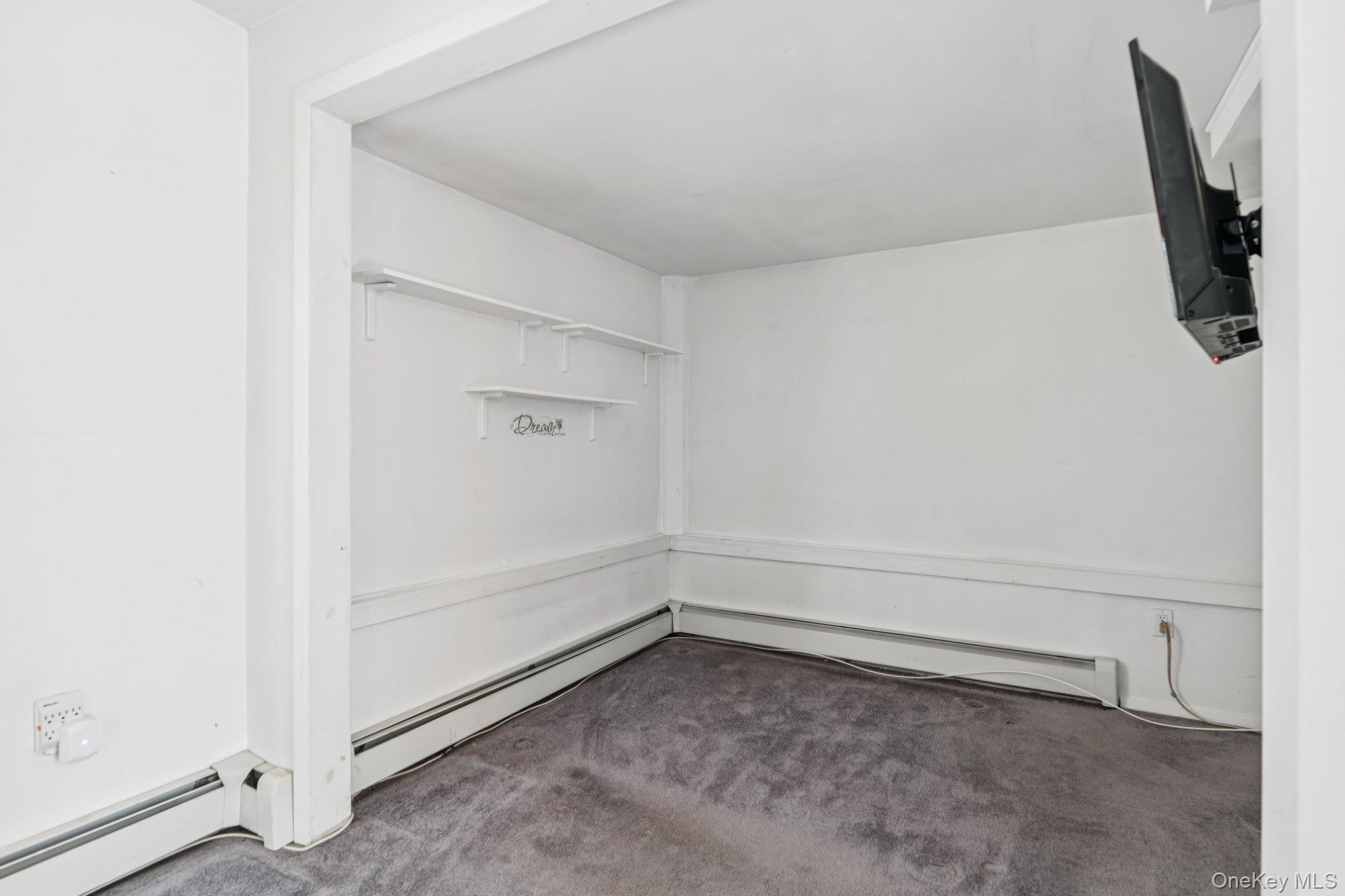 187 N Huron Street, Ronkonkoma, NY 11779