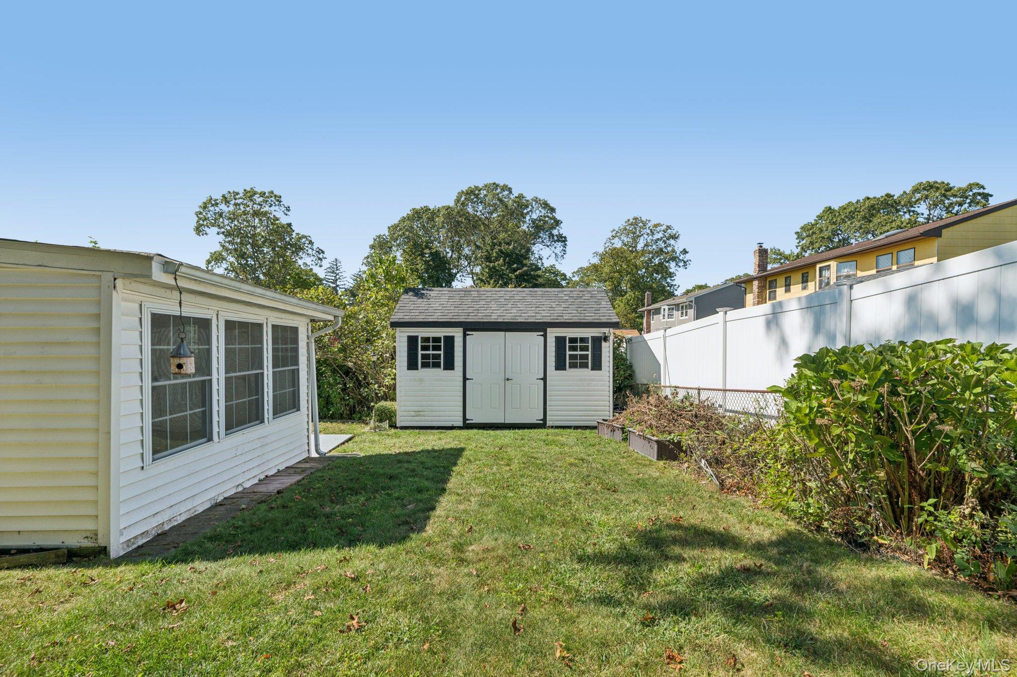 187 N Huron Street, Ronkonkoma, NY 11779