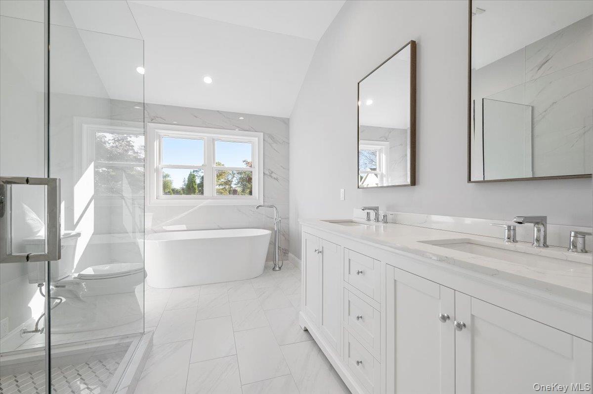 2282 Sycamore Place, Merrick, NY 11566