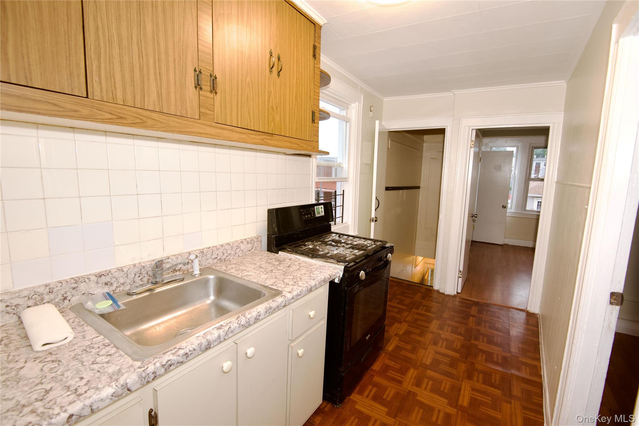 10416 124th Street, Richmond Hill, NY 11419