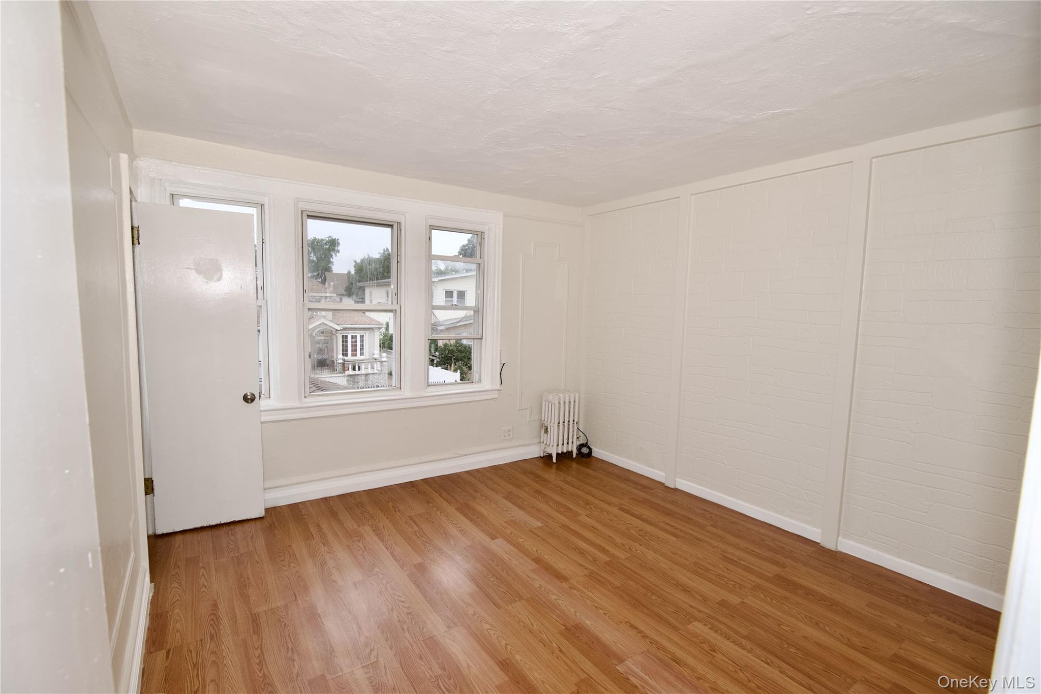 10416 124th Street, Richmond Hill, NY 11419