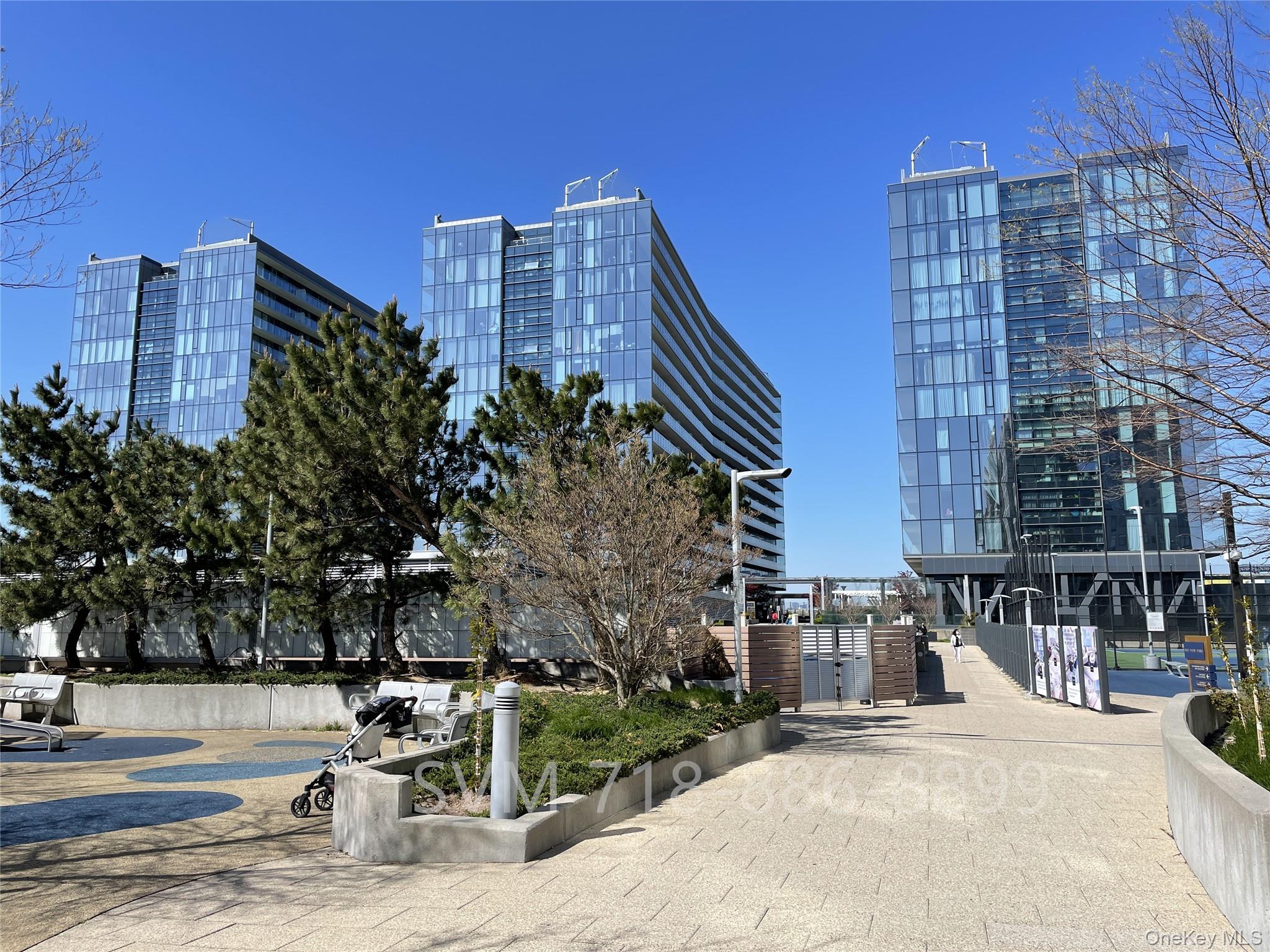 13101 40th Road # 16R, Flushing, NY 11354