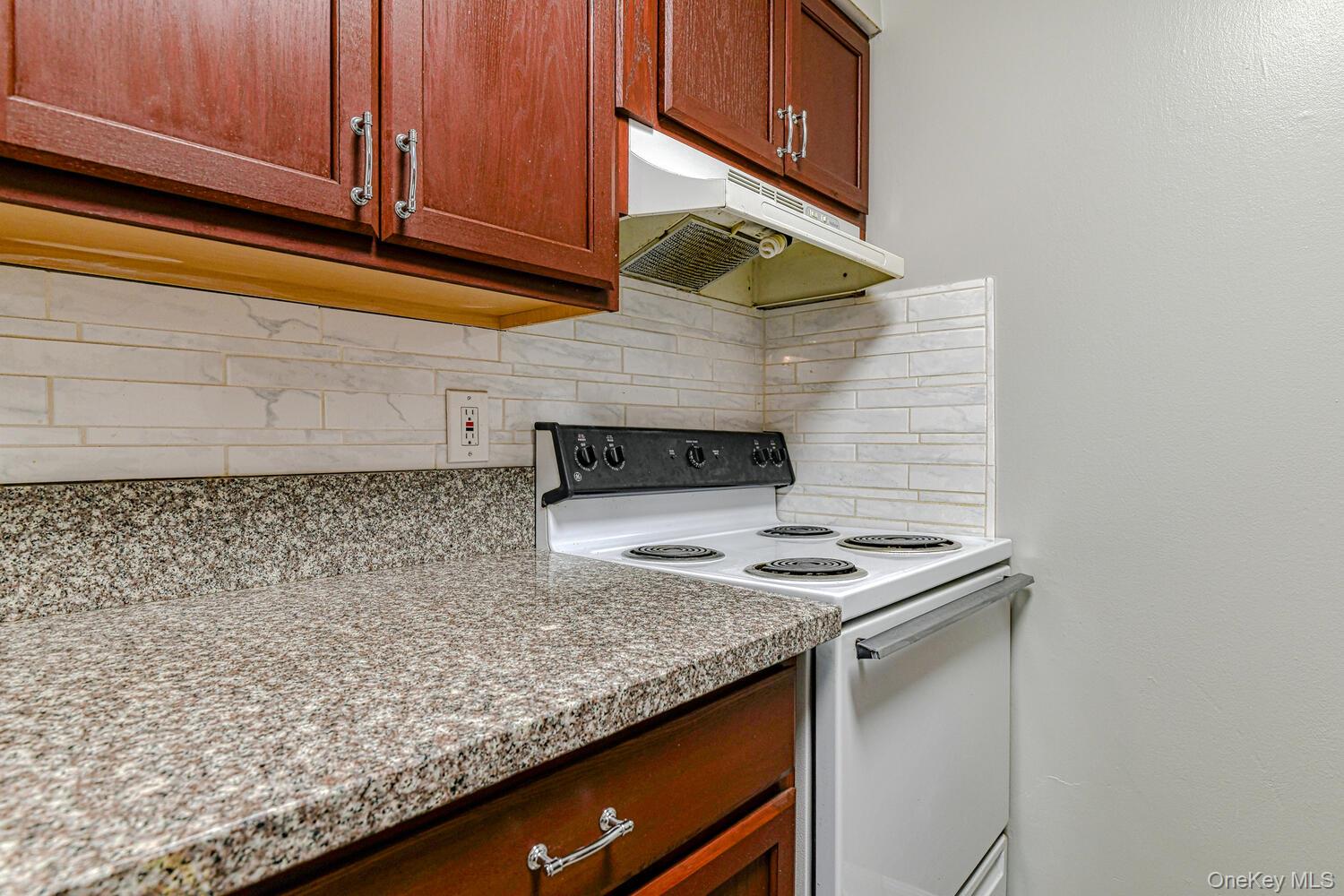 104 Baldwin Lane # 1D, Newburgh, NY 12550