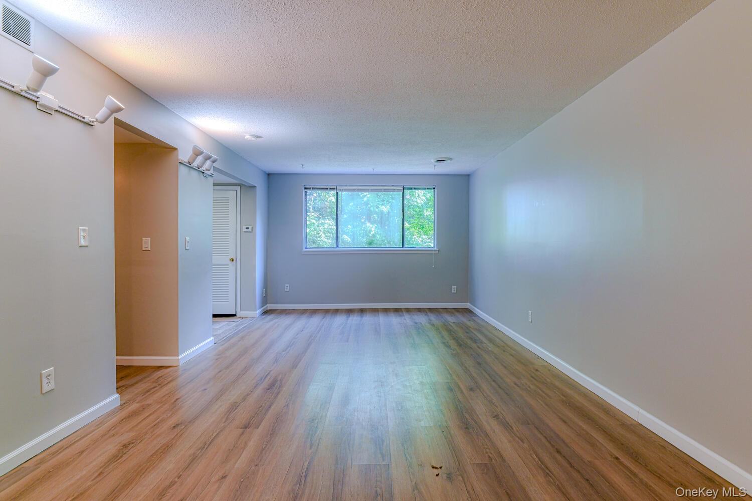 104 Baldwin Lane # 1D, Newburgh, NY 12550