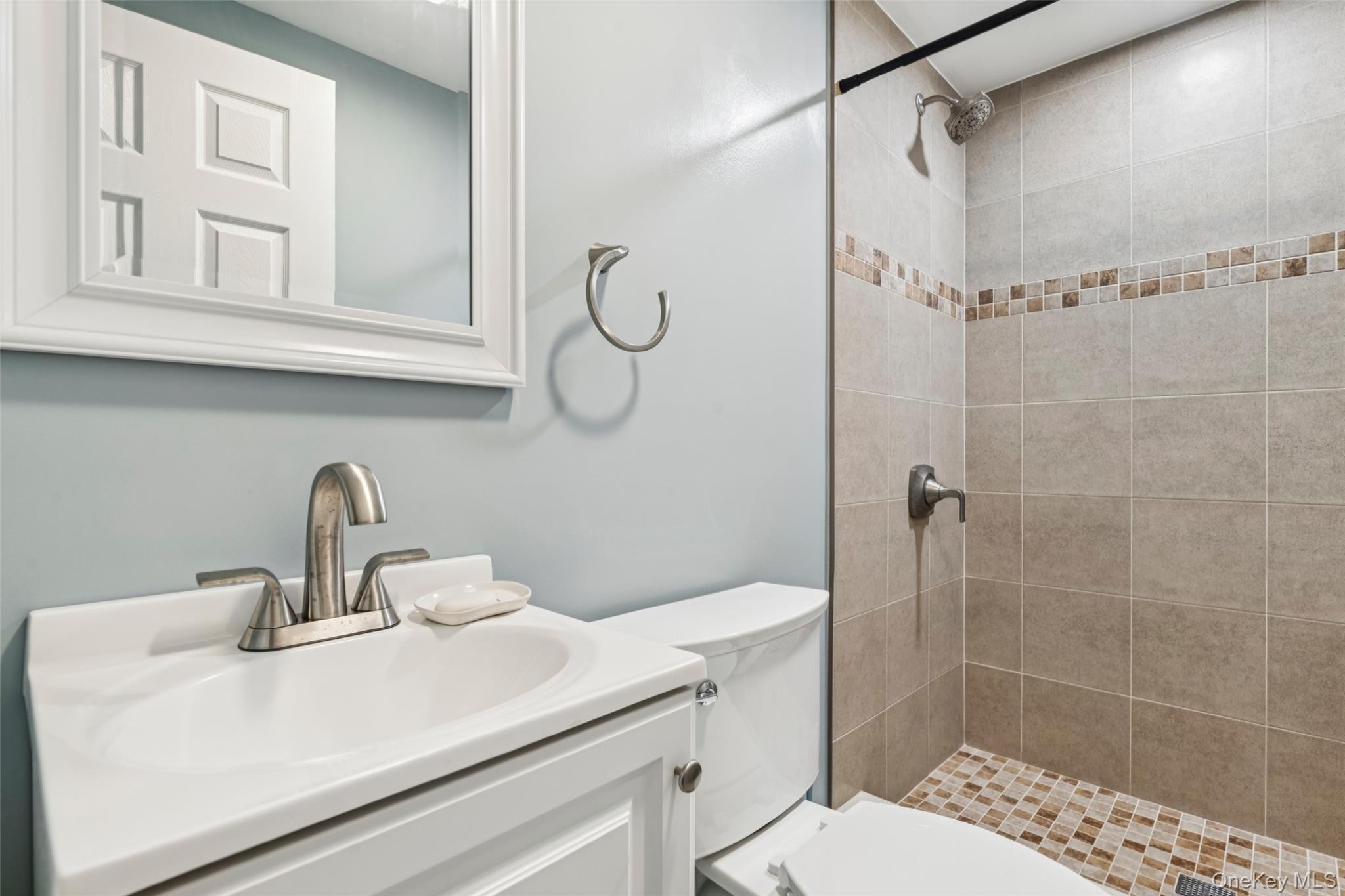 262 Brettonwoods Drive, Coram, NY 11727