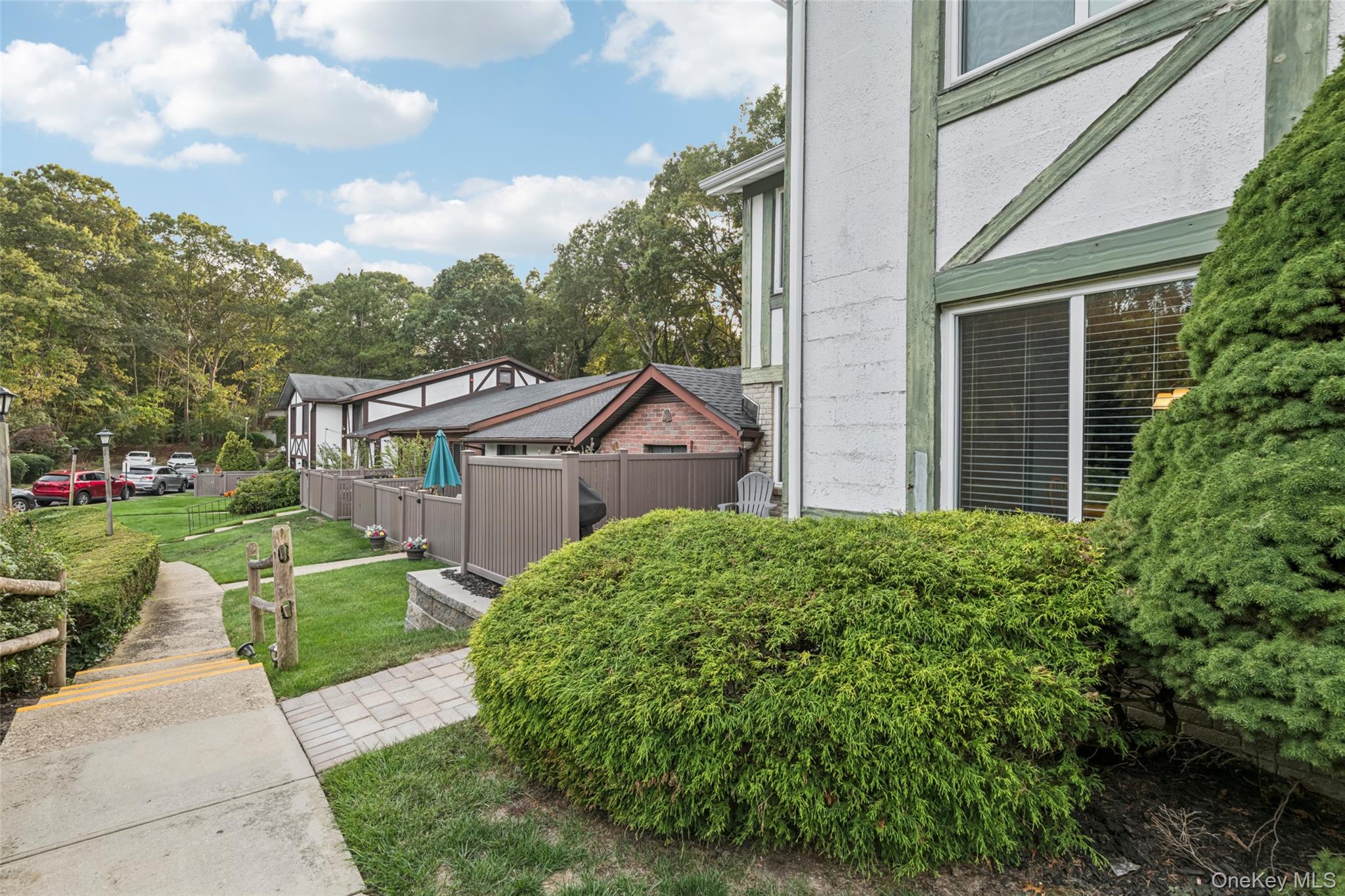 262 Brettonwoods Drive, Coram, NY 11727