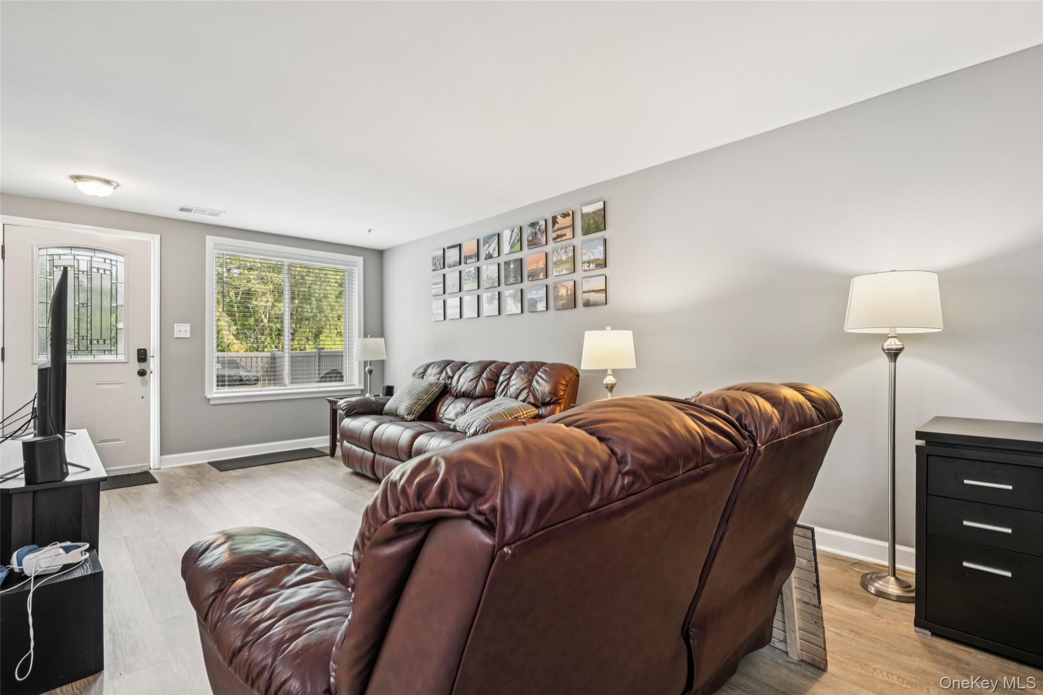 262 Brettonwoods Drive, Coram, NY 11727