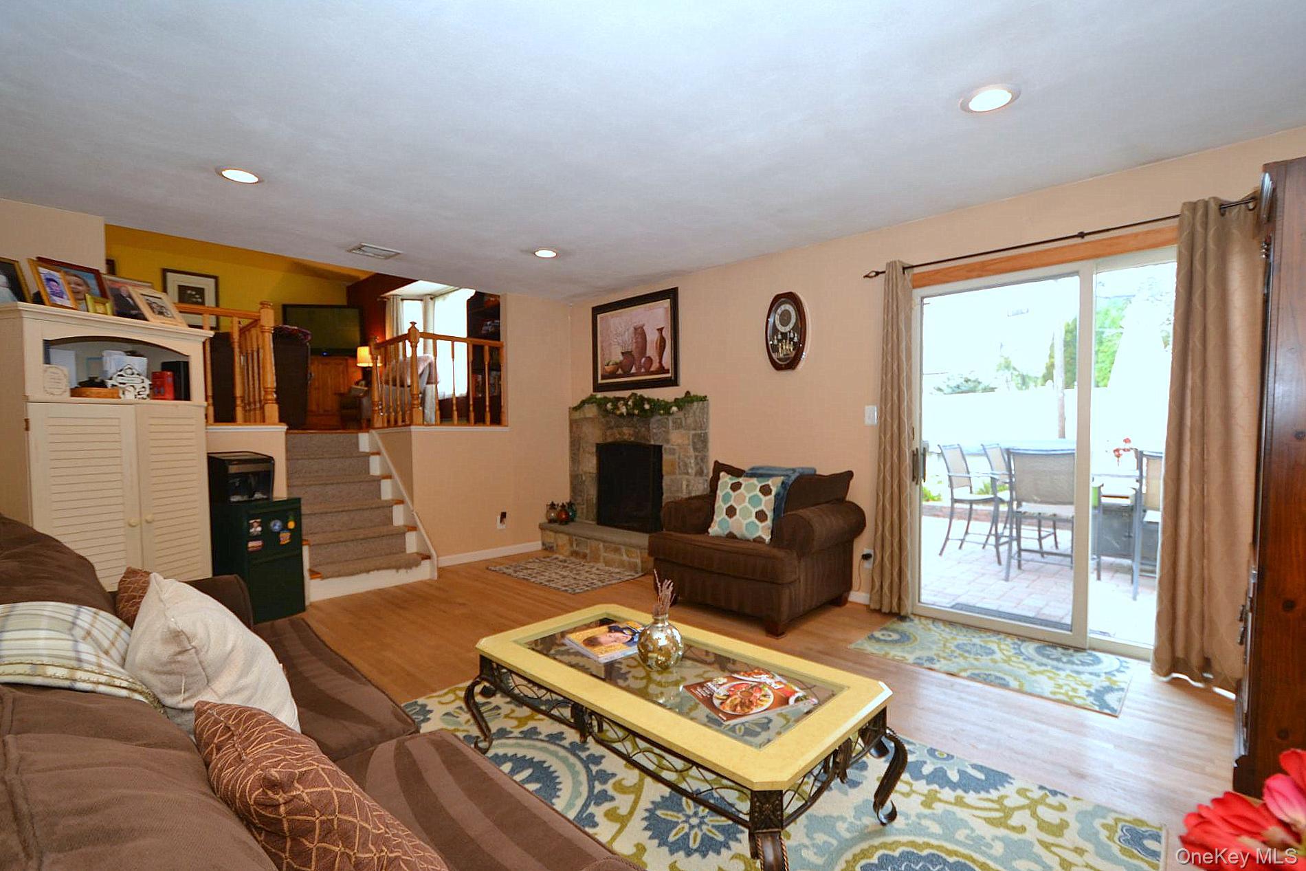 11 Barkley Lane, Nesconset, NY 11767