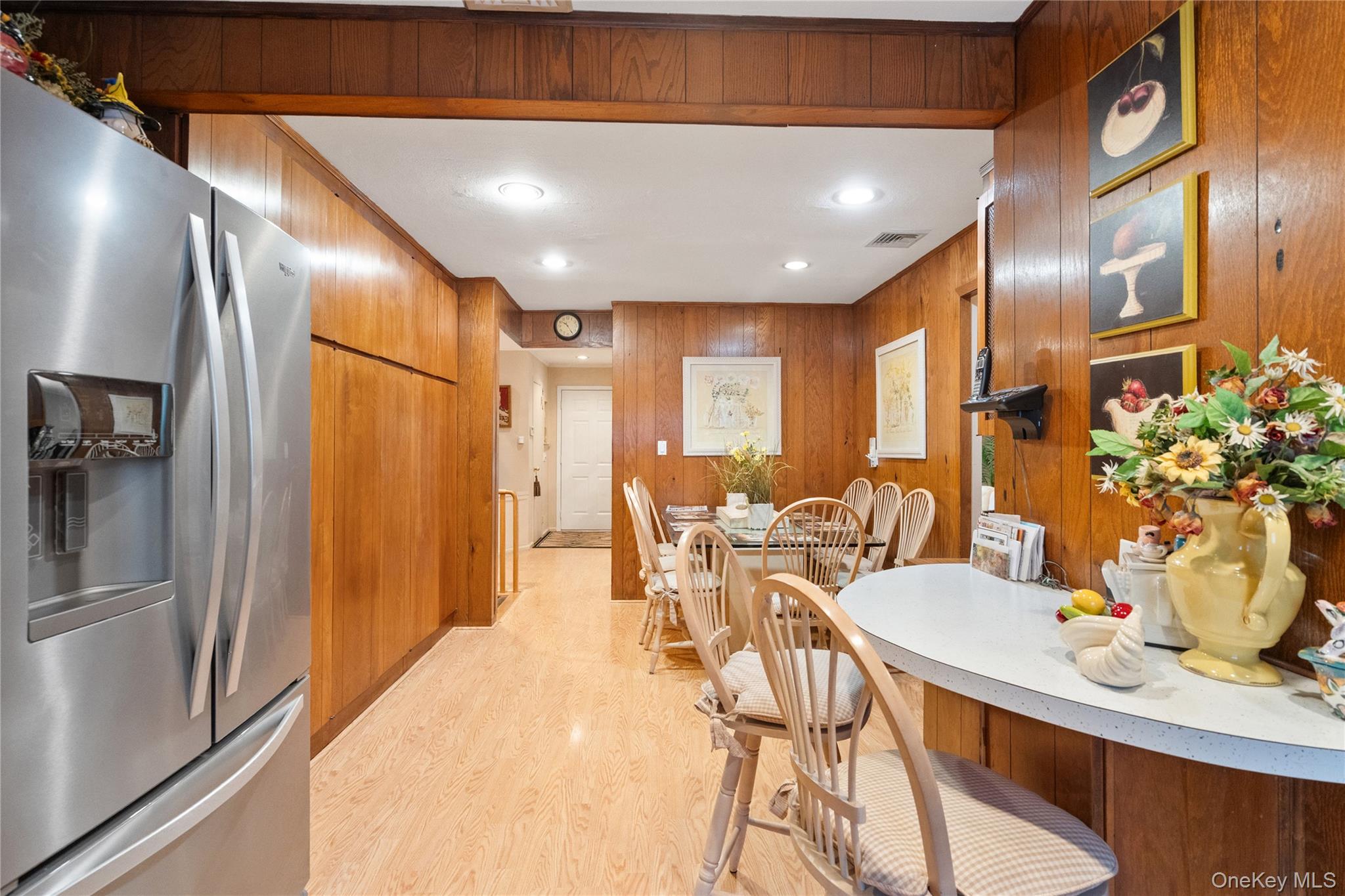 2 Martin Place, Syosset, NY 11791