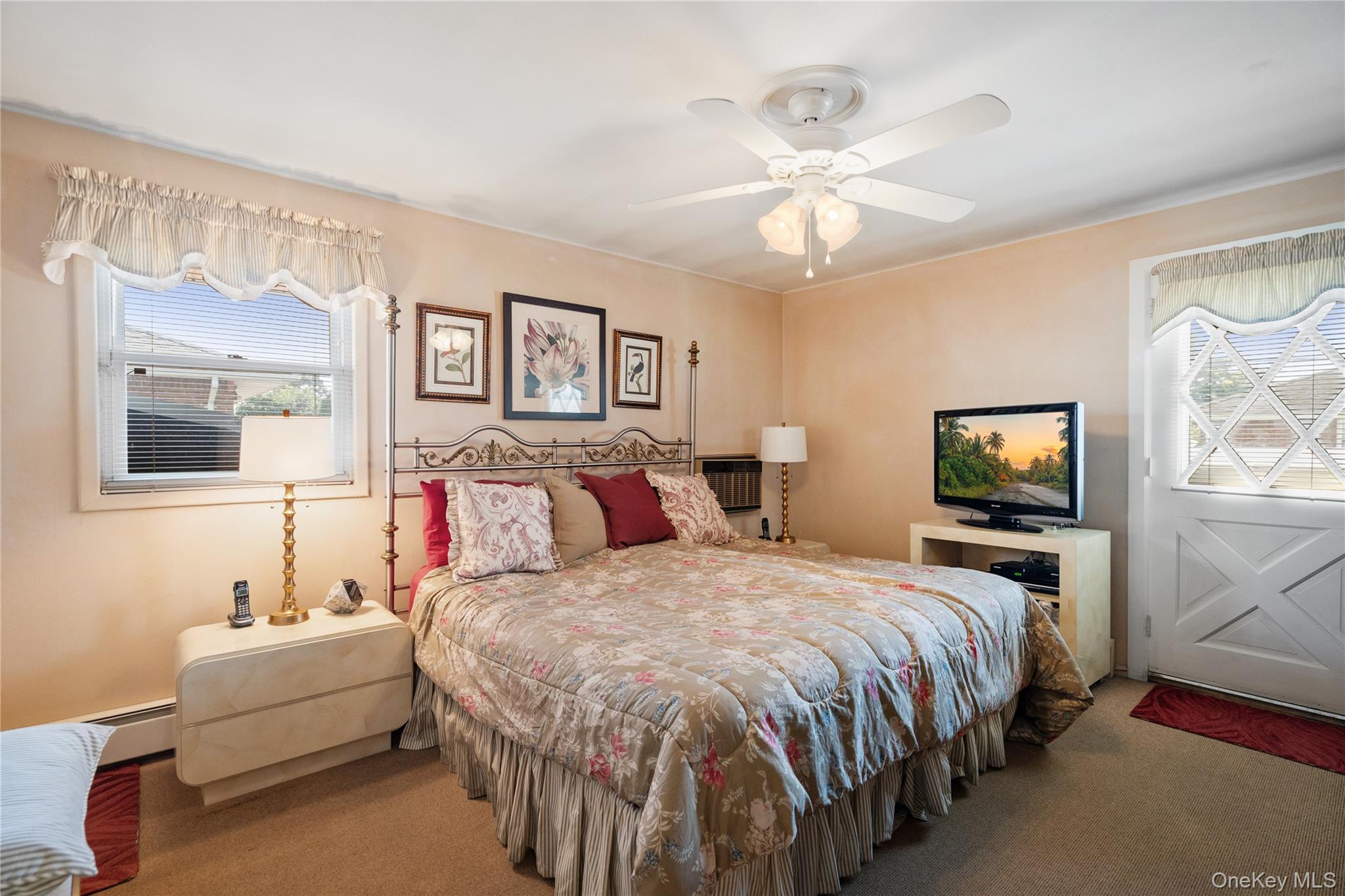 2 Martin Place, Syosset, NY 11791