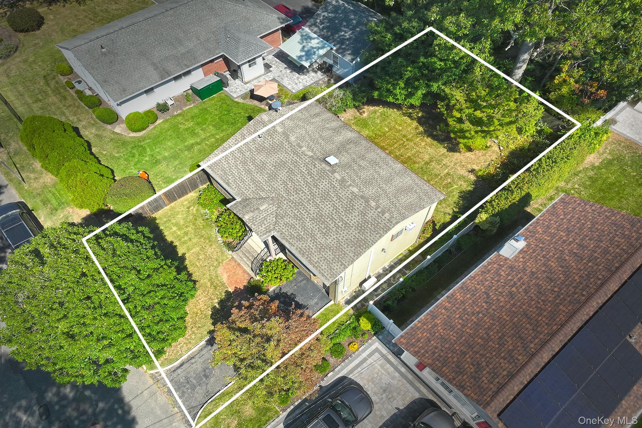 812 3rd Street, East Northport, NY 11731