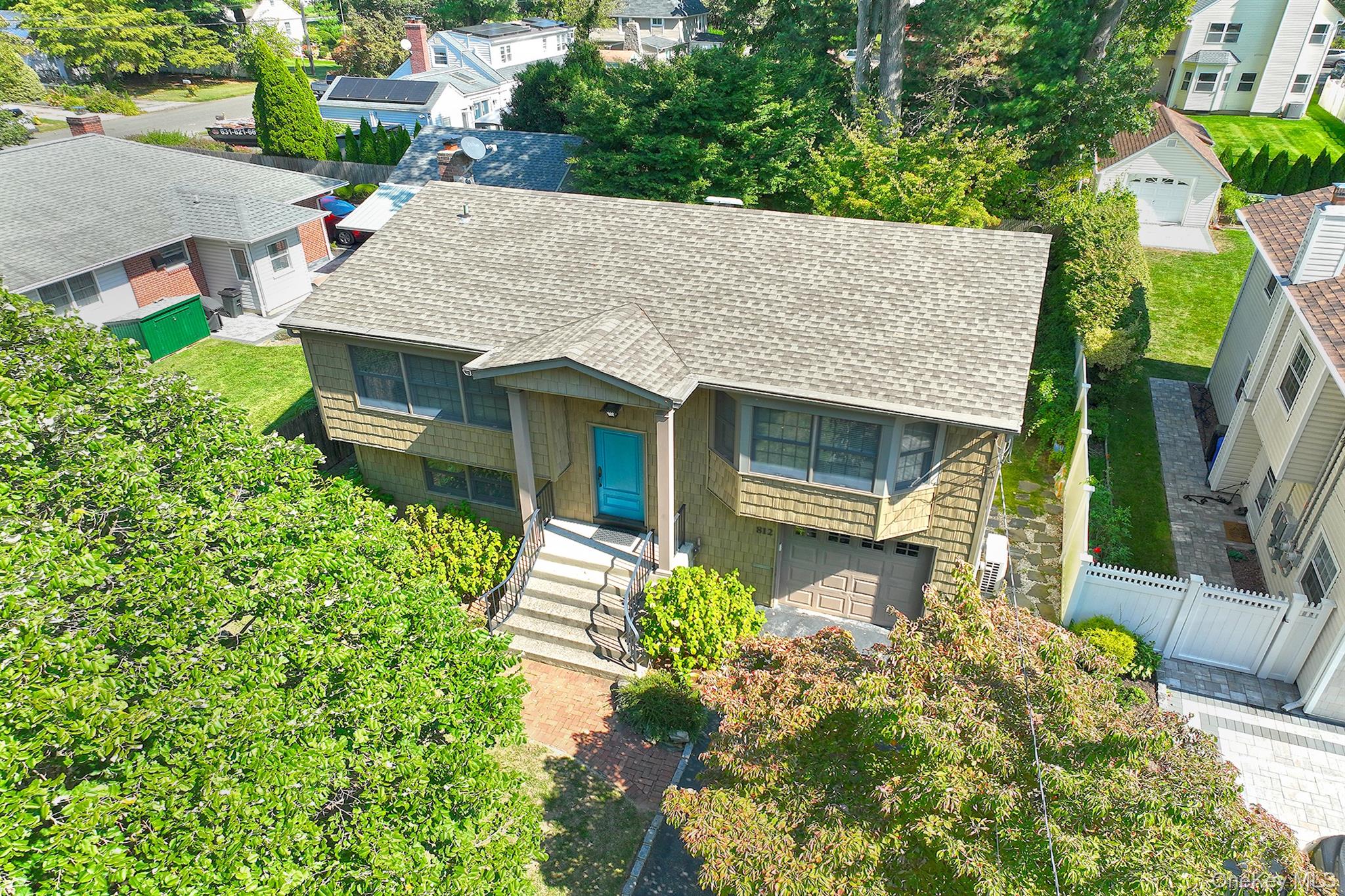 812 3rd Street, East Northport, NY 11731