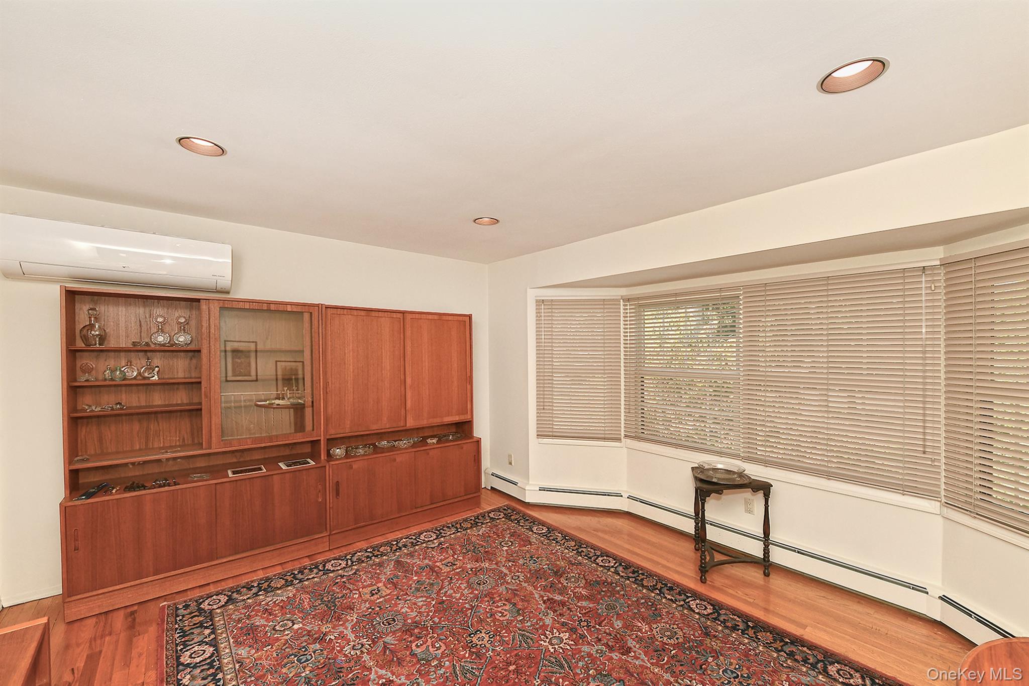 812 3rd Street, East Northport, NY 11731