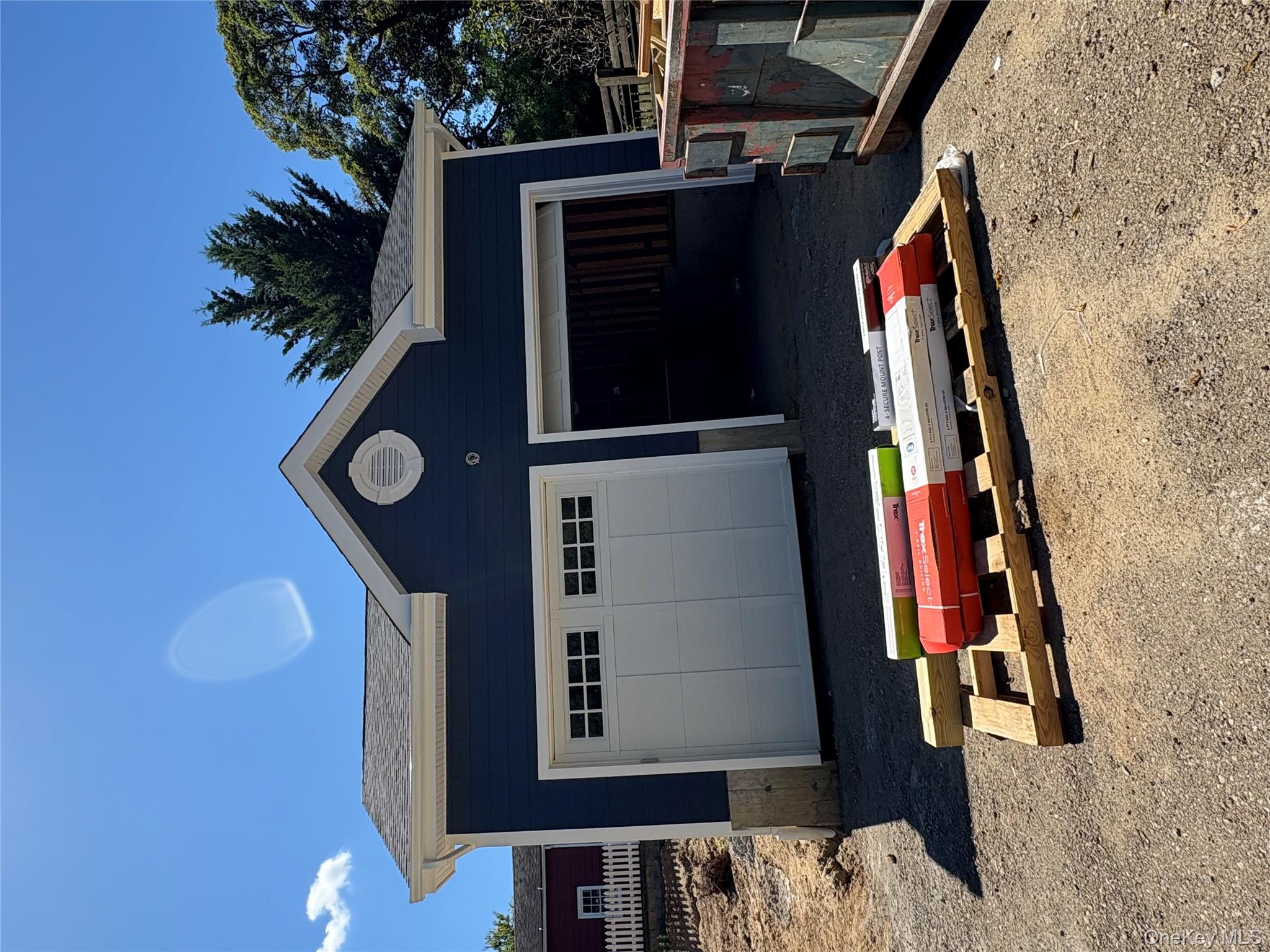 259 Park Avenue, Huntington, NY 11743