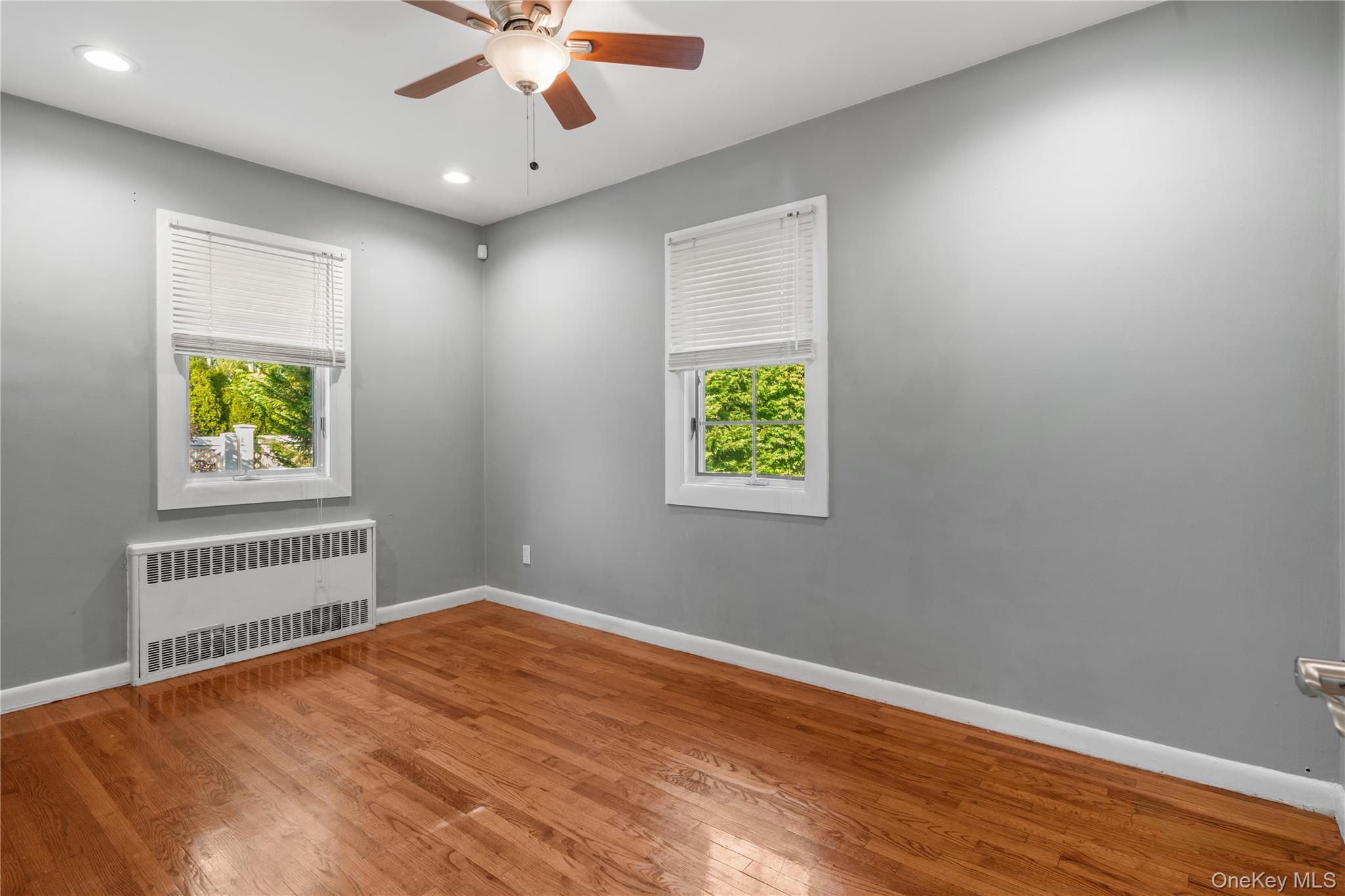 178 Melville Road, South Huntington, NY 11746