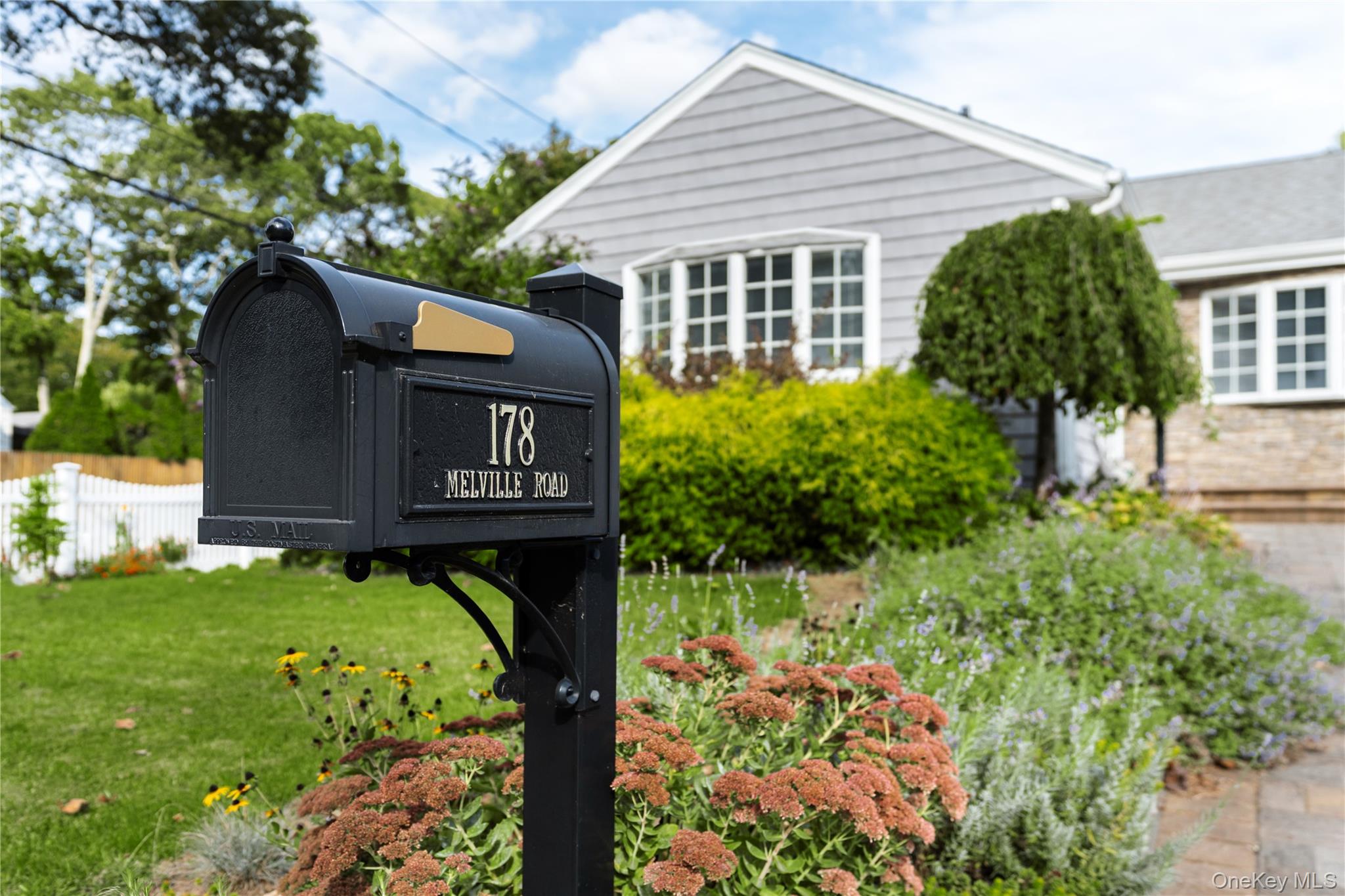 178 Melville Road, South Huntington, NY 11746