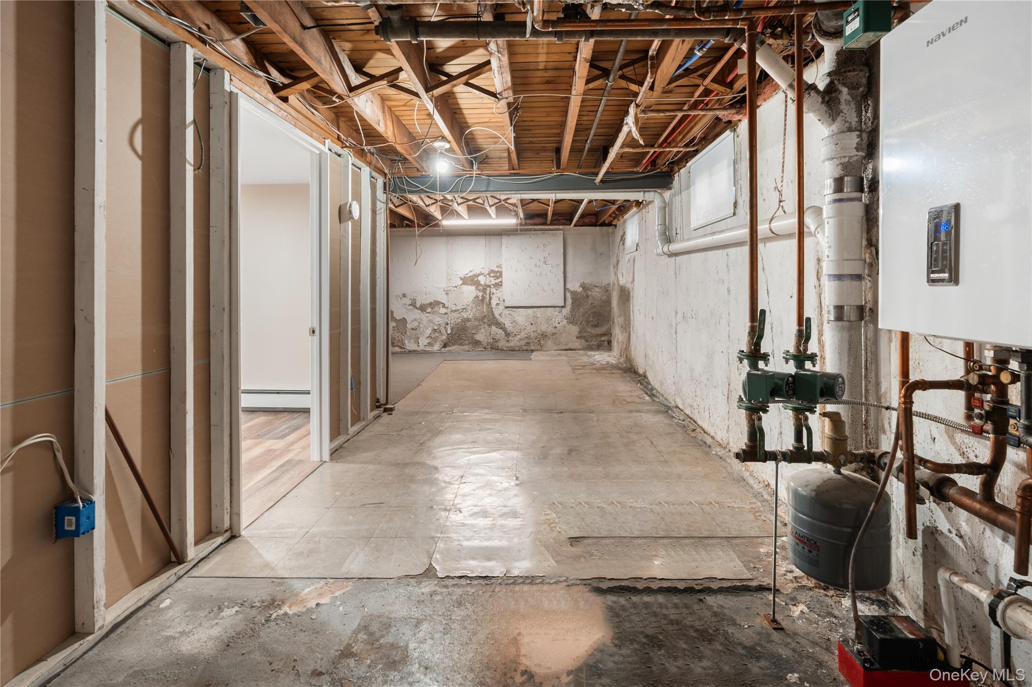 178 Melville Road, South Huntington, NY 11746