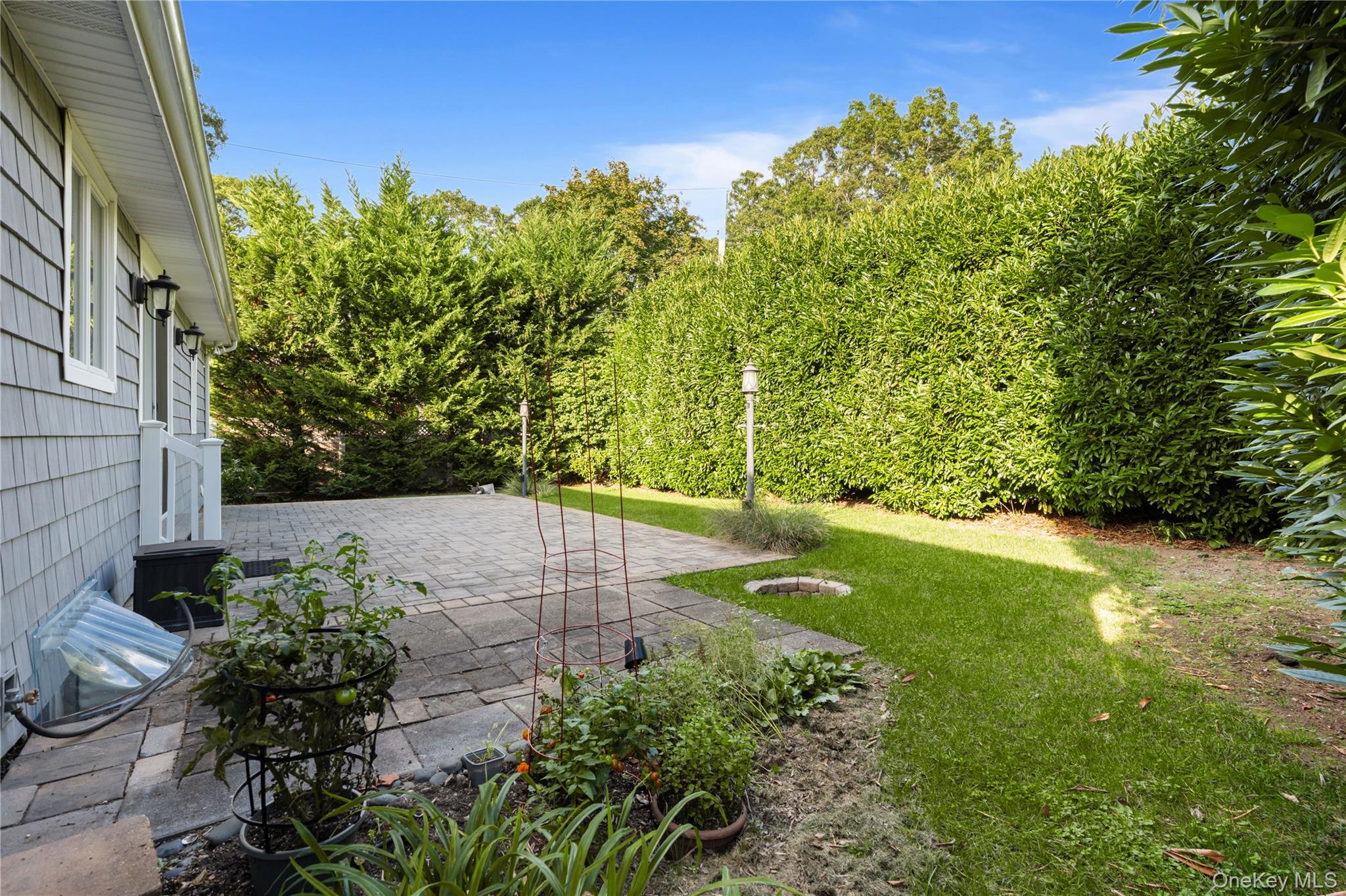 178 Melville Road, South Huntington, NY 11746