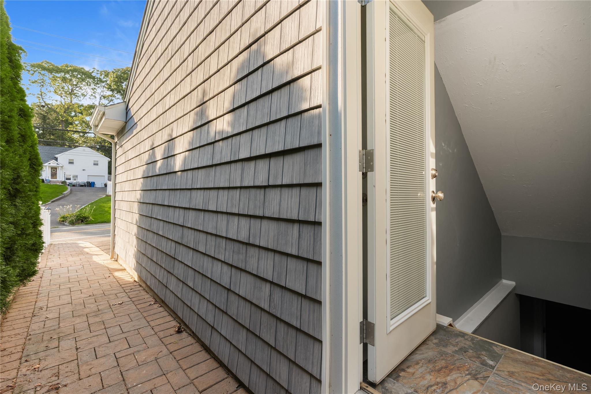 178 Melville Road, South Huntington, NY 11746