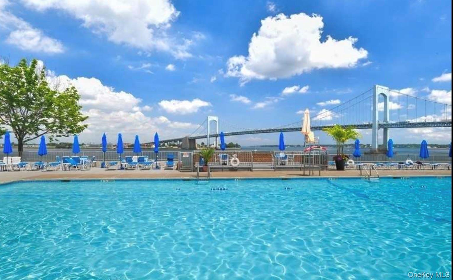 162-01 Powell Cove Boulevard # 1M, Beechhurst, NY 11357