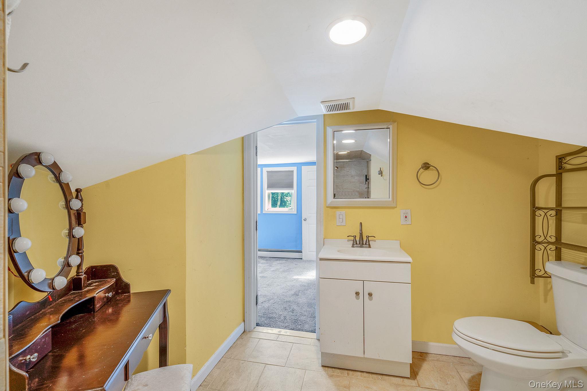 94 Richard Avenue, Islip Terrace, NY 11752