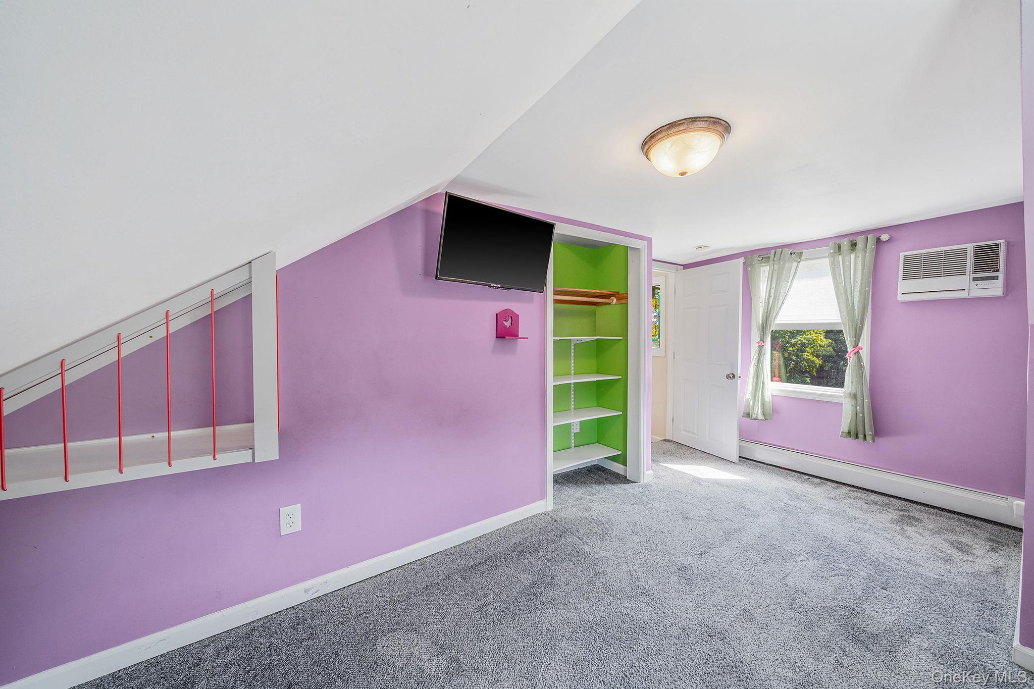 94 Richard Avenue, Islip Terrace, NY 11752