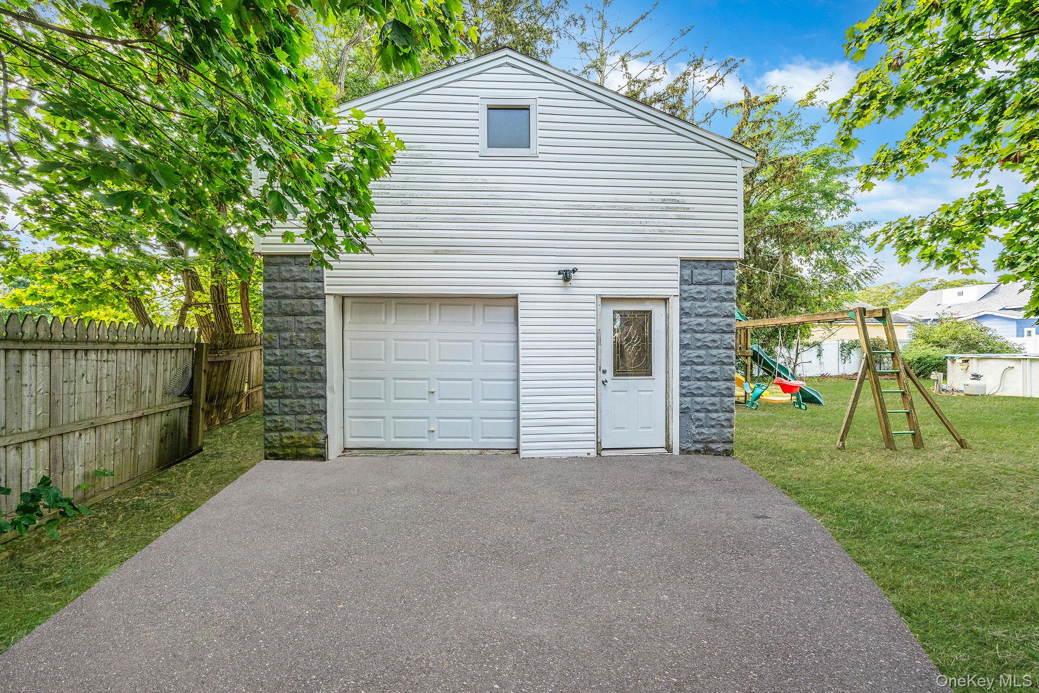 94 Richard Avenue, Islip Terrace, NY 11752