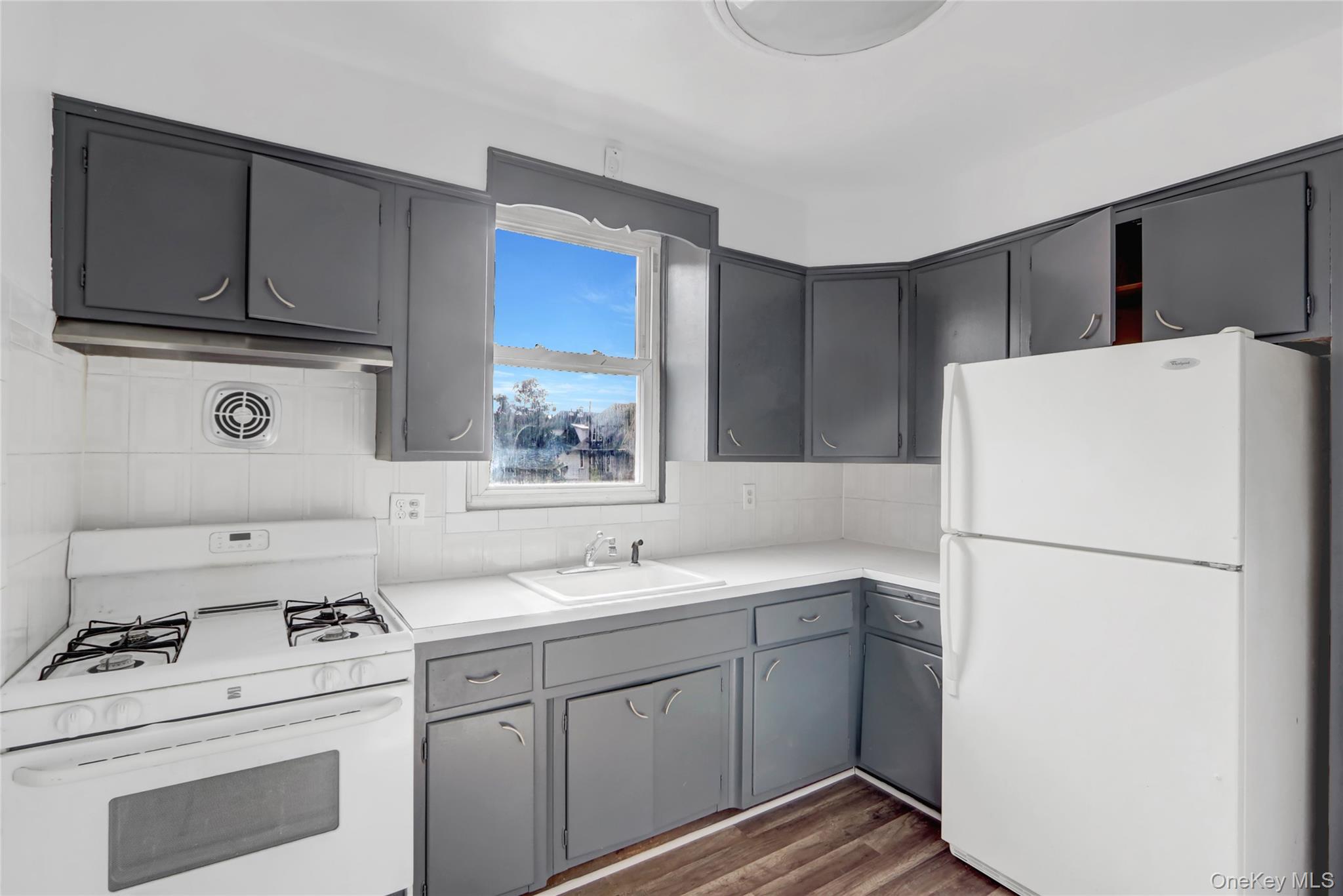 2106 82nd Street, Brooklyn, NY 11214