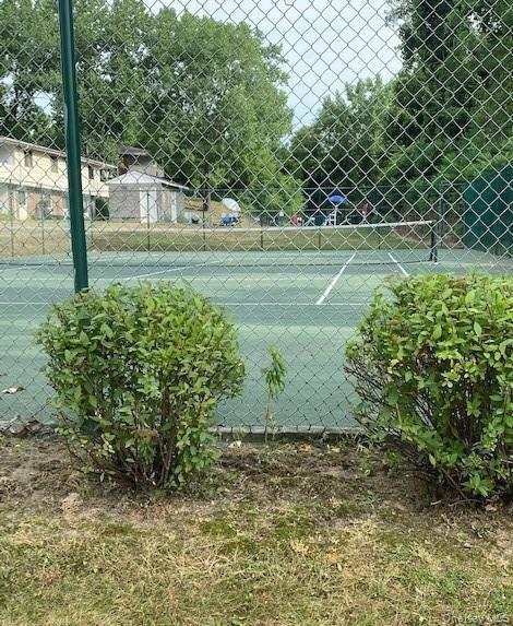 1506 Cortland Drive # 15F, Newburgh, NY 12550