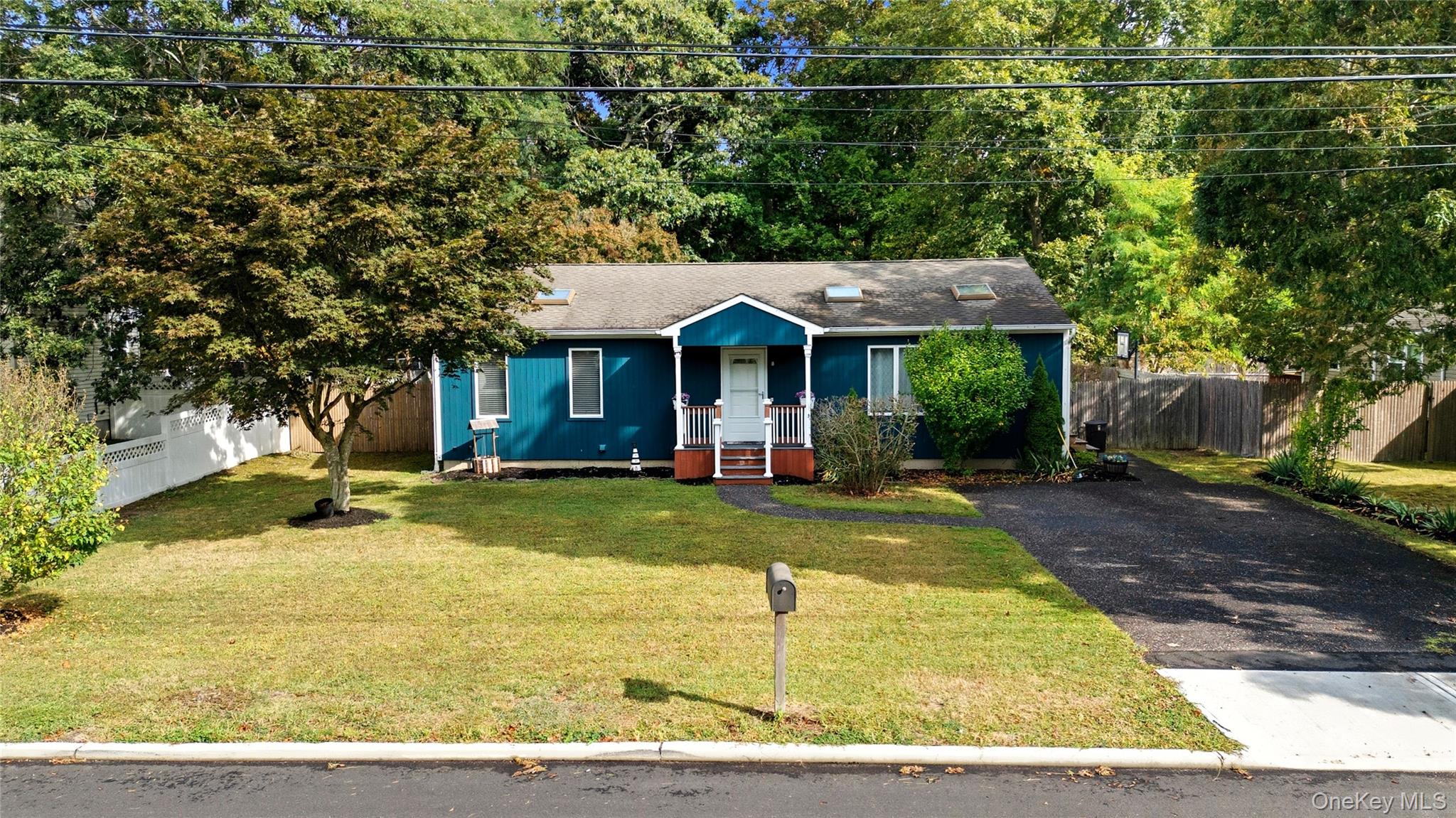 17 Golden Gate Drive, Shirley, NY 11967