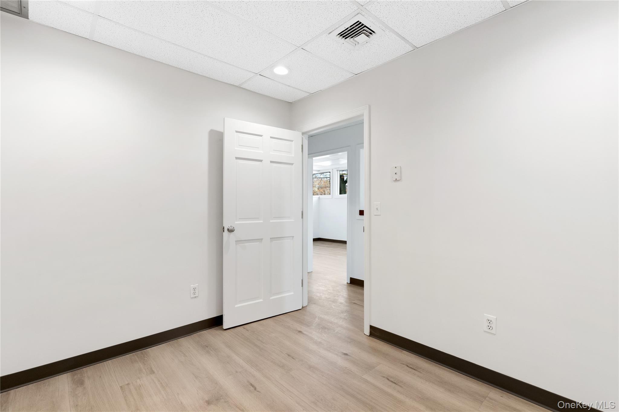 152 N Main Street # G, Huntington, NY 11743