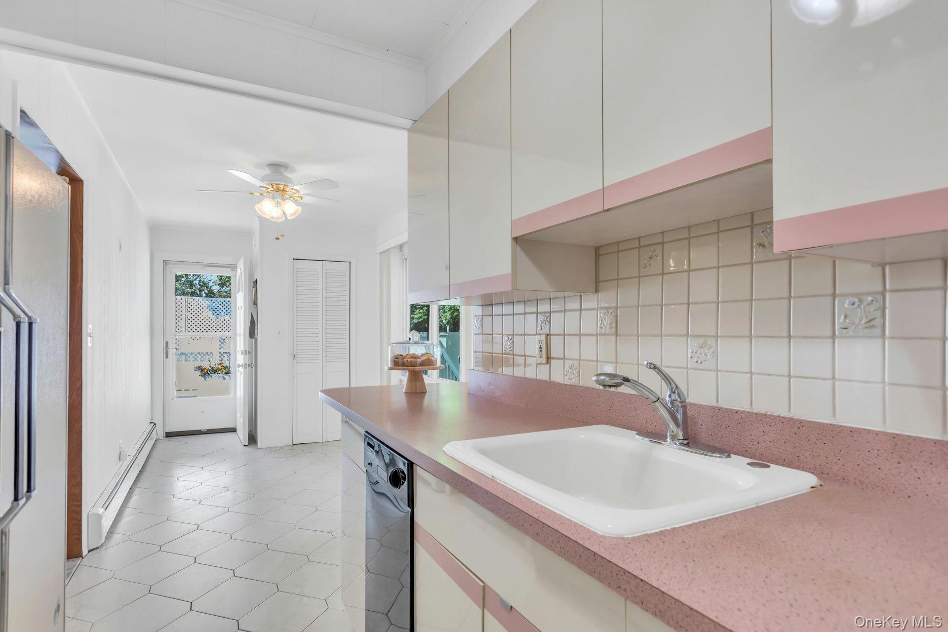 72 Nehring Avenue, Babylon, NY 11702