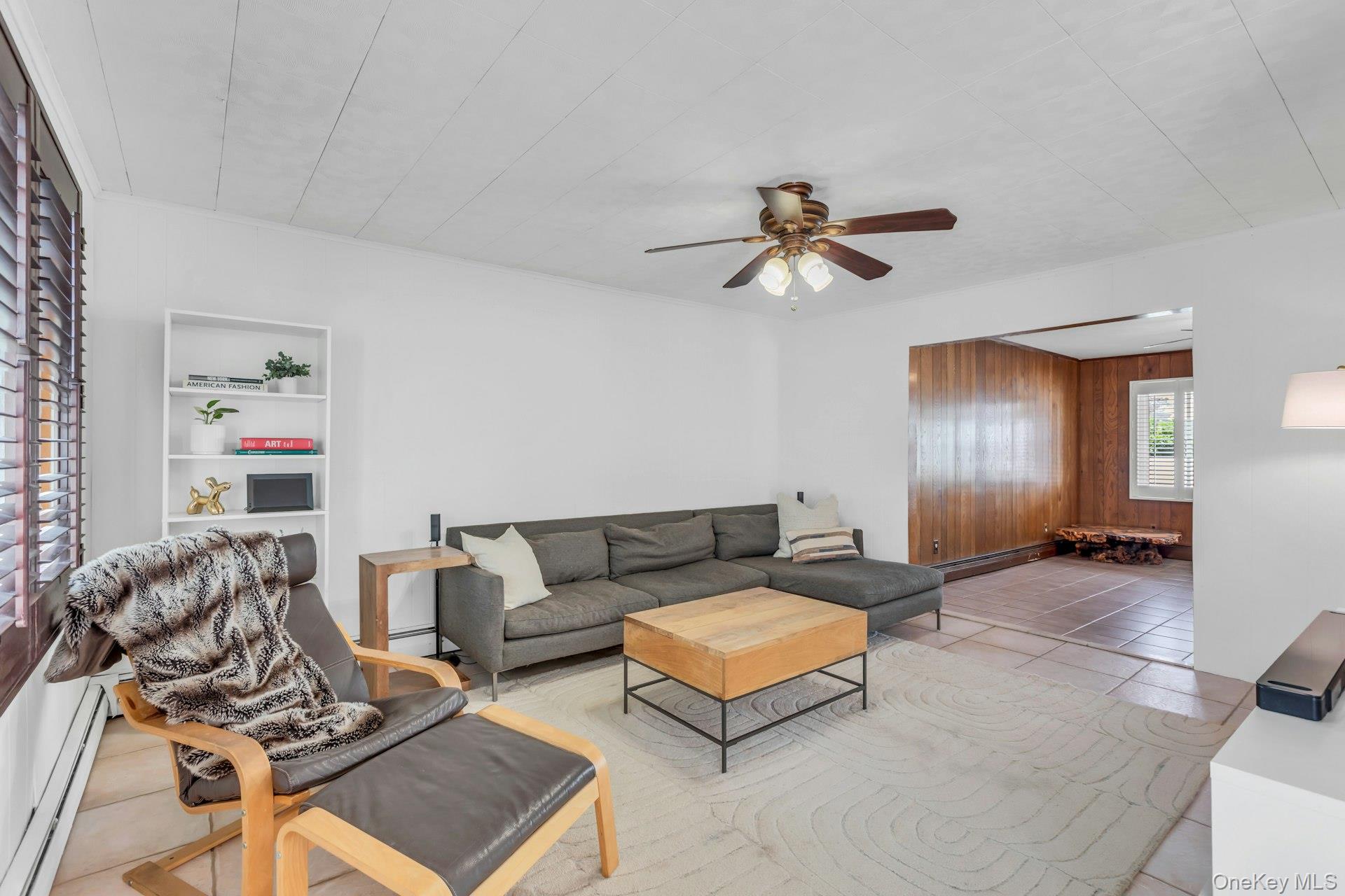 72 Nehring Avenue, Babylon, NY 11702