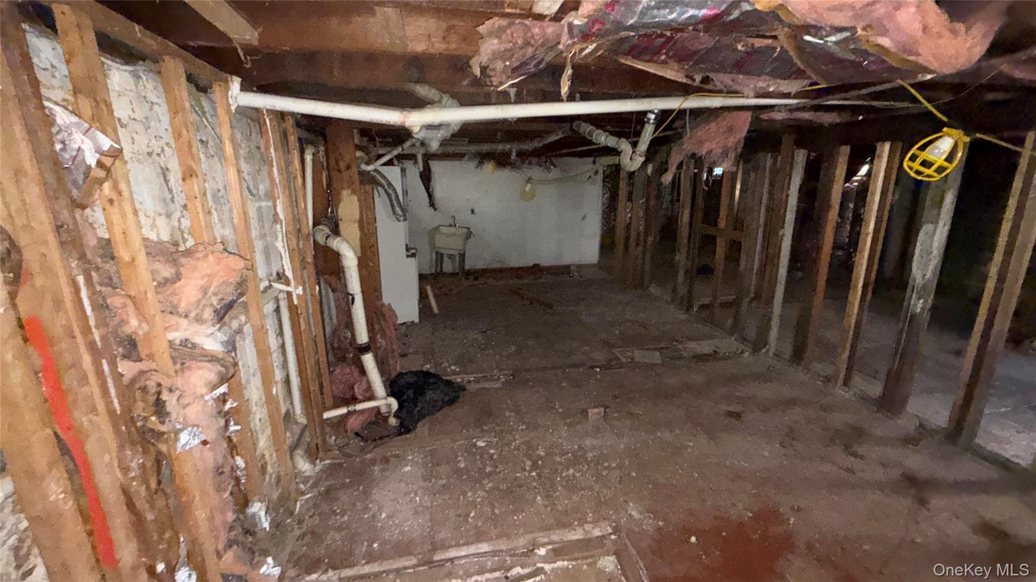 14027 247th Street, Rosedale, NY 11422