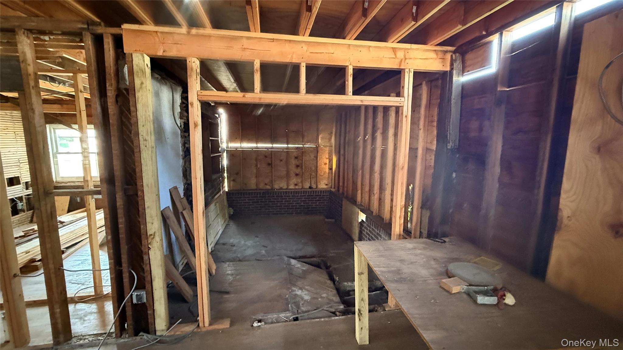 14027 247th Street, Rosedale, NY 11422