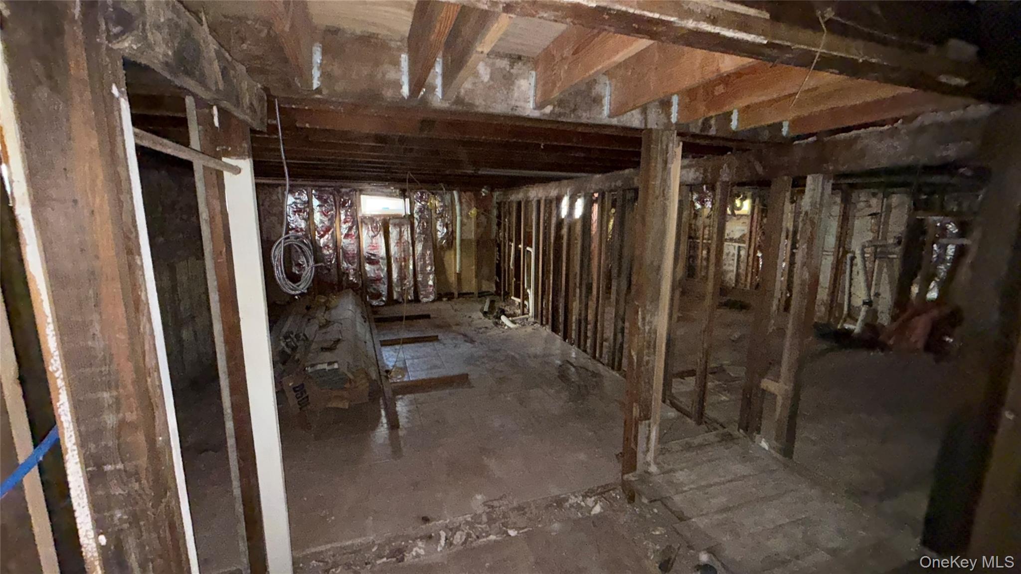 14027 247th Street, Rosedale, NY 11422