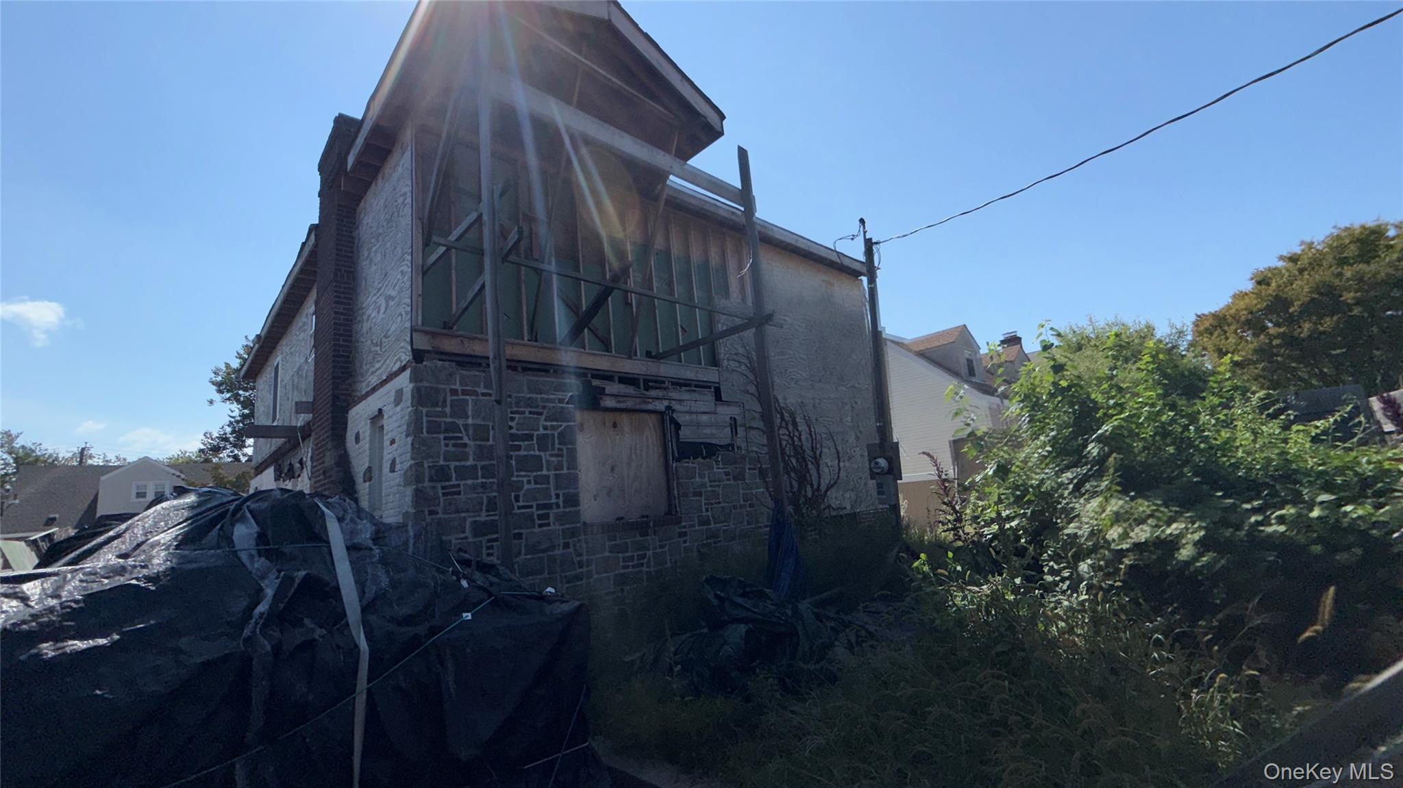 14027 247th Street, Rosedale, NY 11422