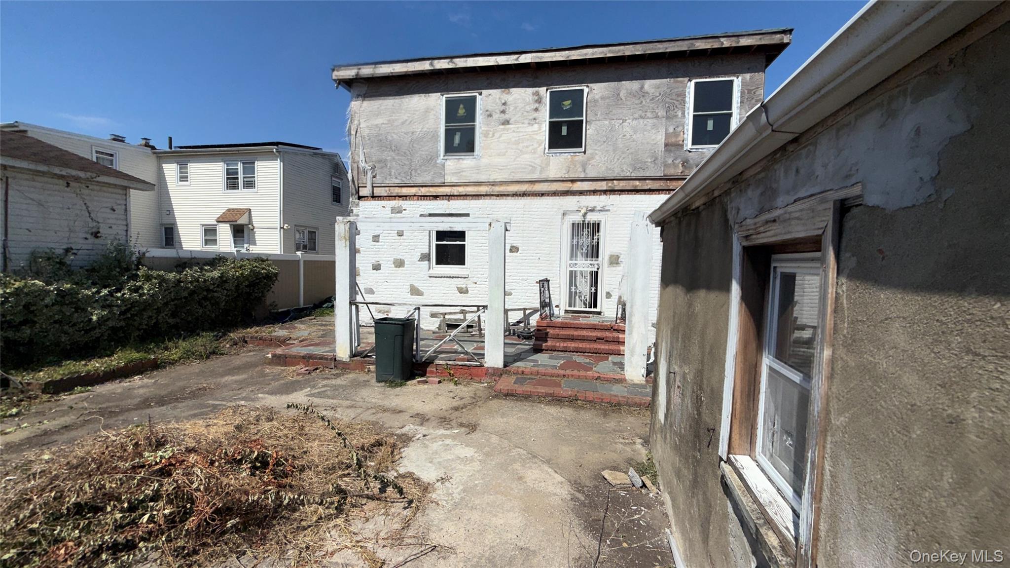 14027 247th Street, Rosedale, NY 11422