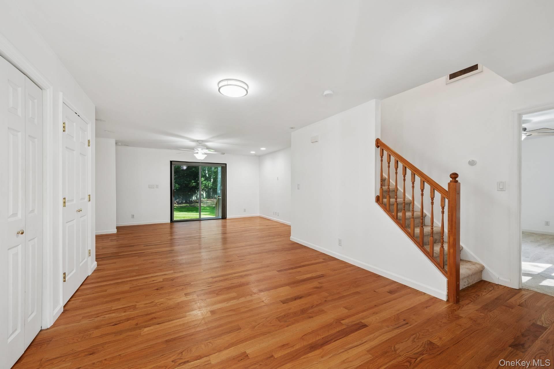 70 Straight Path, Southampton, NY 11968