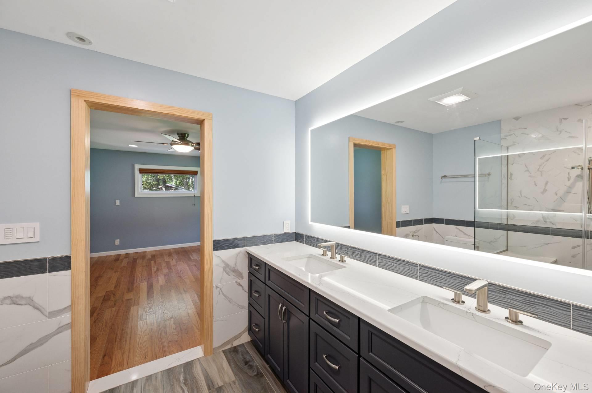 70 Straight Path, Southampton, NY 11968